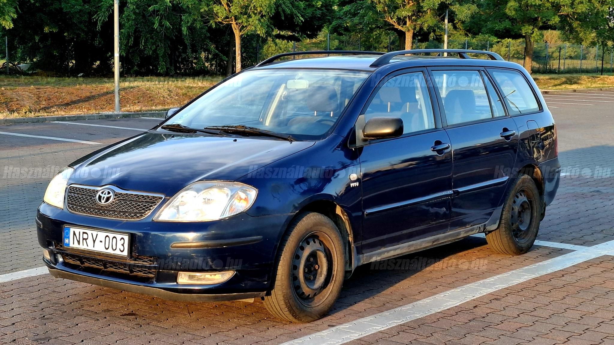 TOYOTA COROLLA 2002 - 1