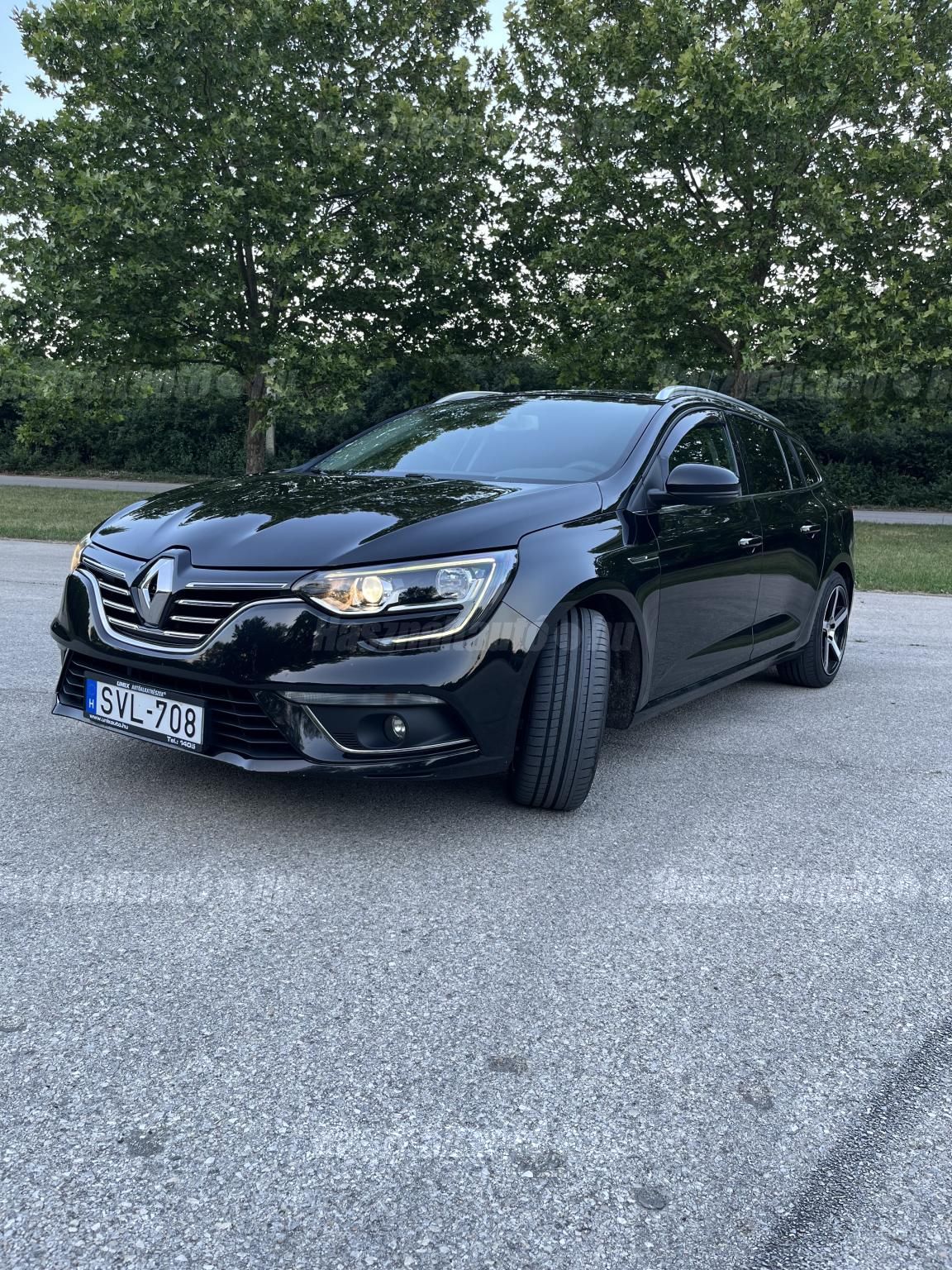RENAULT MEGANE 2019/12 - 1