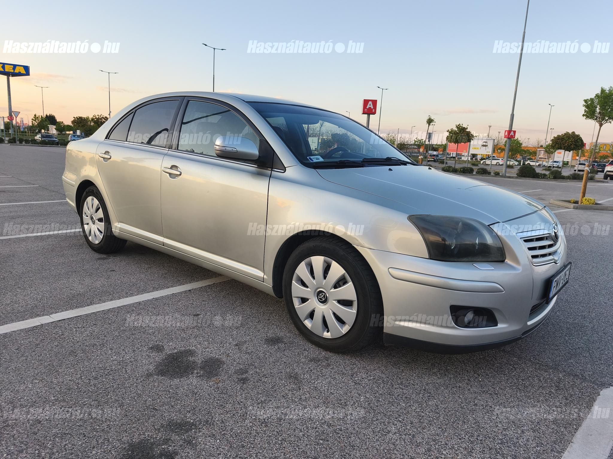 TOYOTA AVENSIS 2007/7 - 1