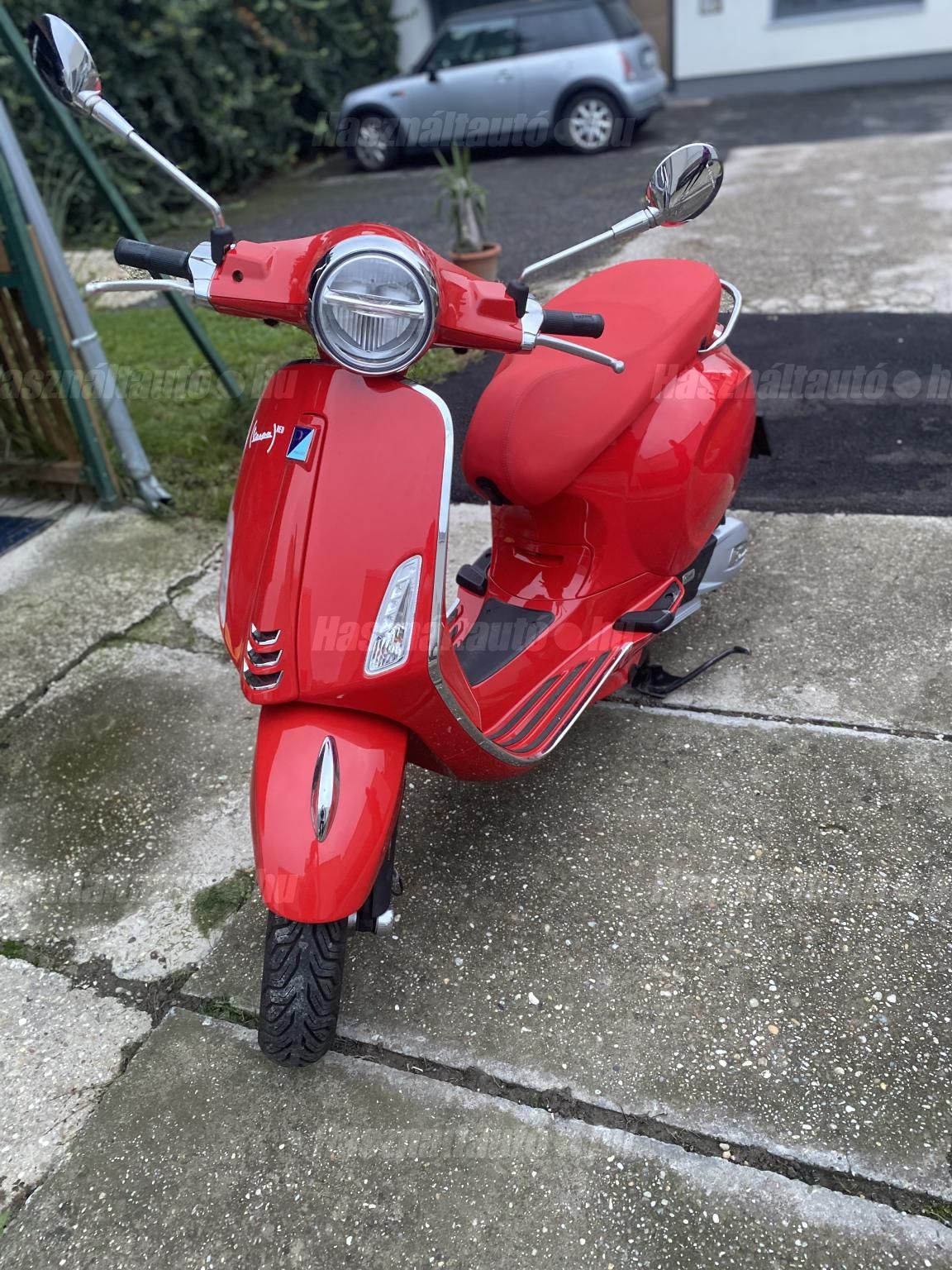 VESPA PRIMAVERA 125 3V 2022/8 - 1