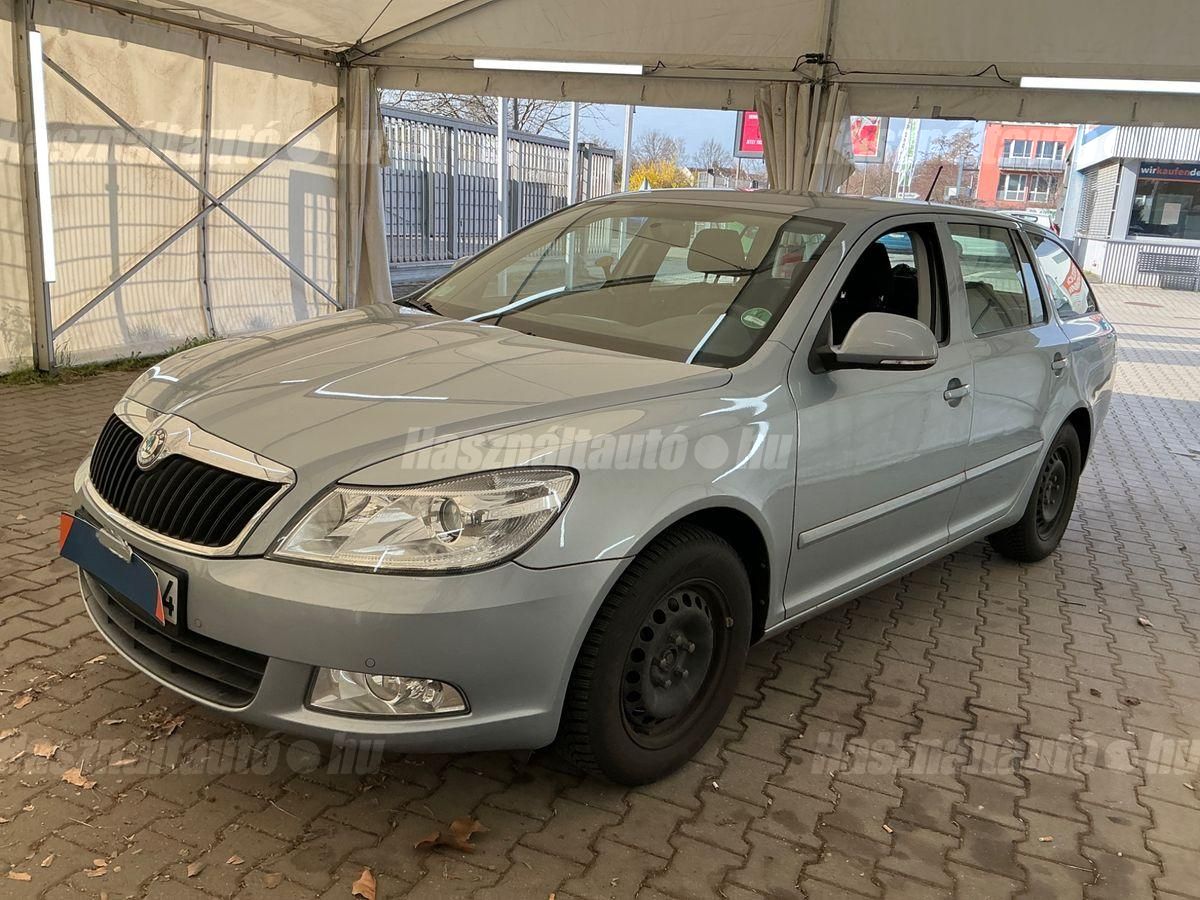 SKODA OCTAVIA 2012/4 - 1