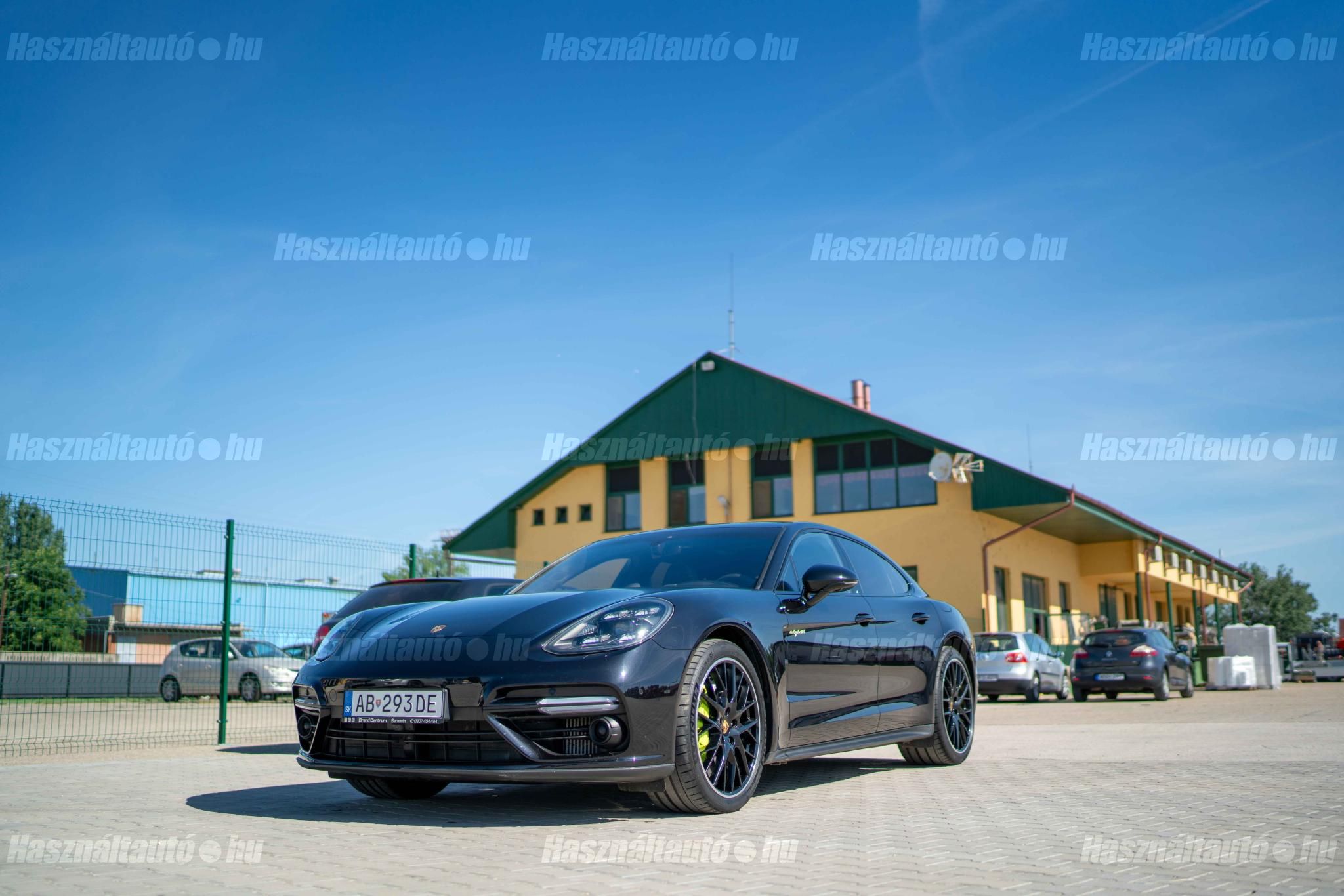 PORSCHE PANAMERA 2019/4 - 1