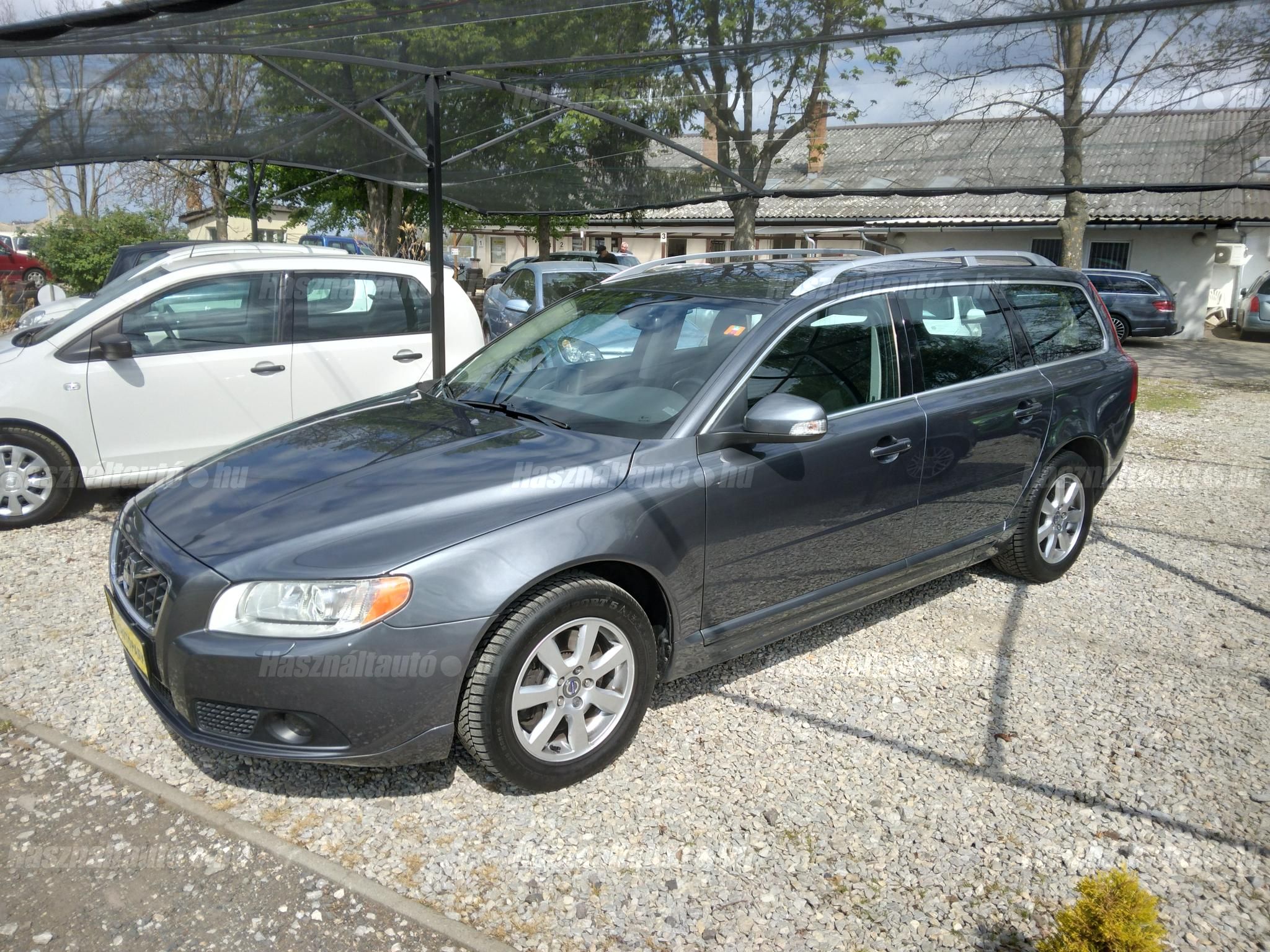 VOLVO V70 2011/6 - 1