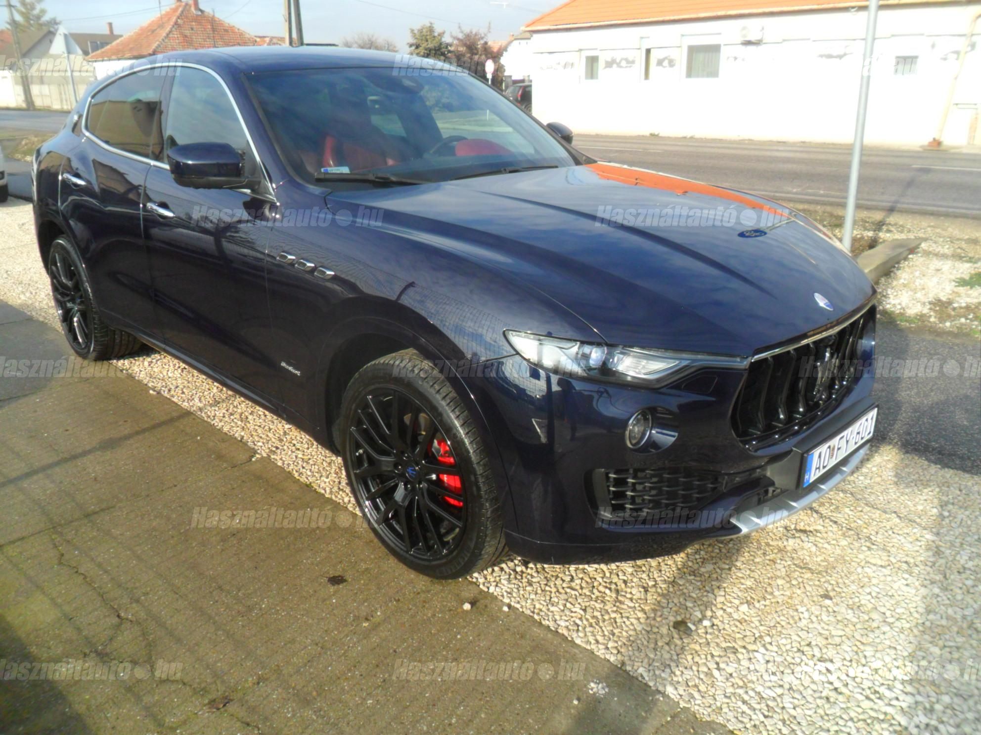 MASERATI LEVANTE 2018/2 - 1