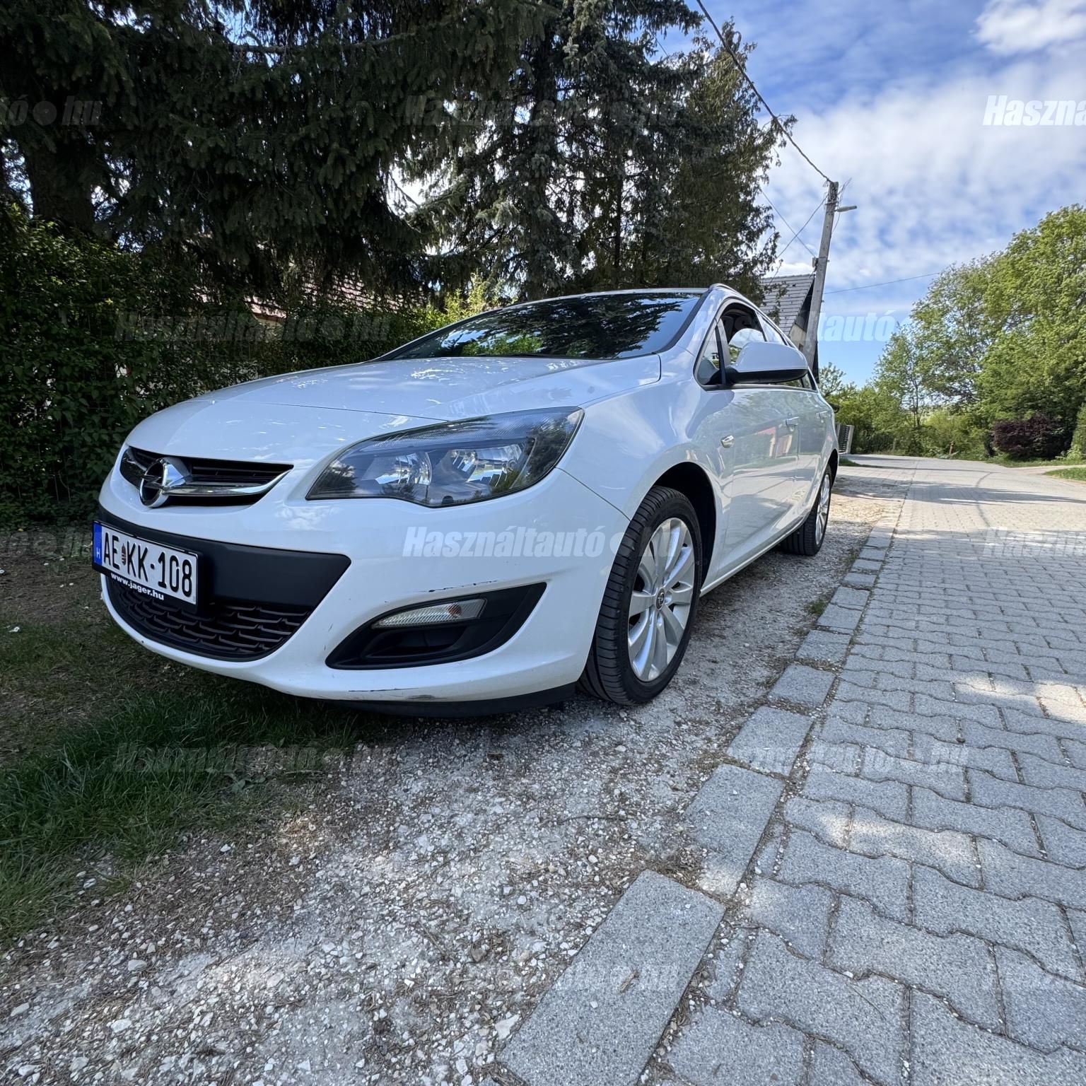 OPEL ASTRA J 2014/9 - 1