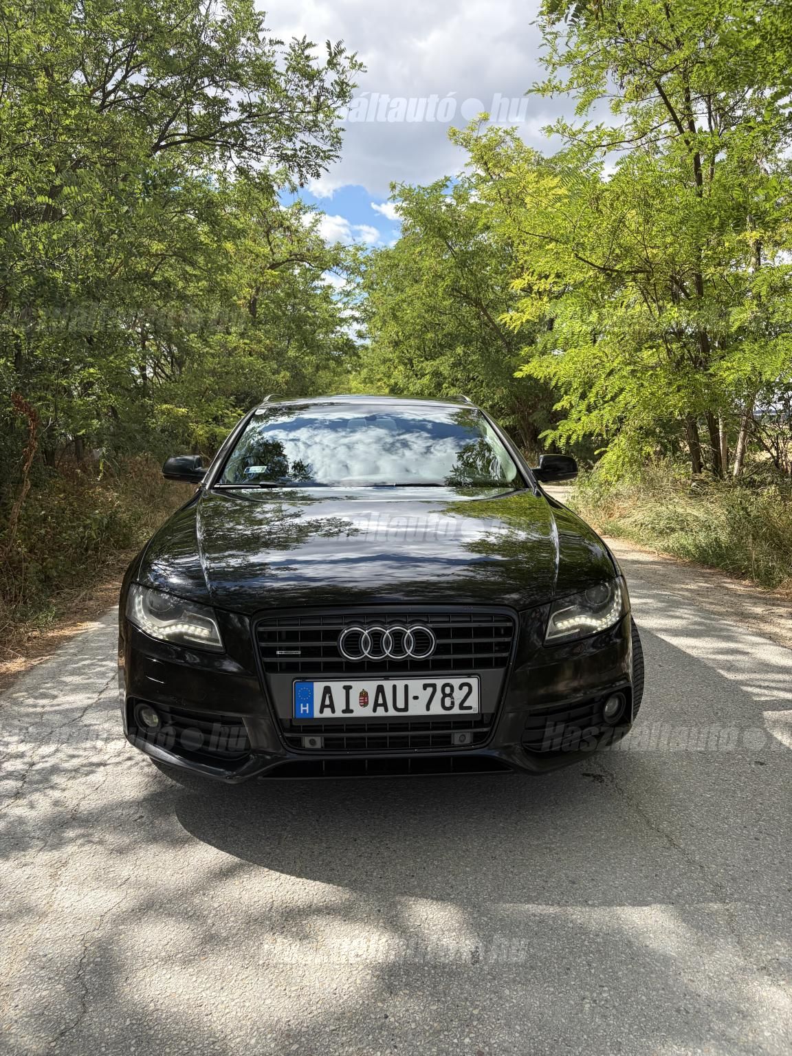 AUDI A4 2011/8 - 1