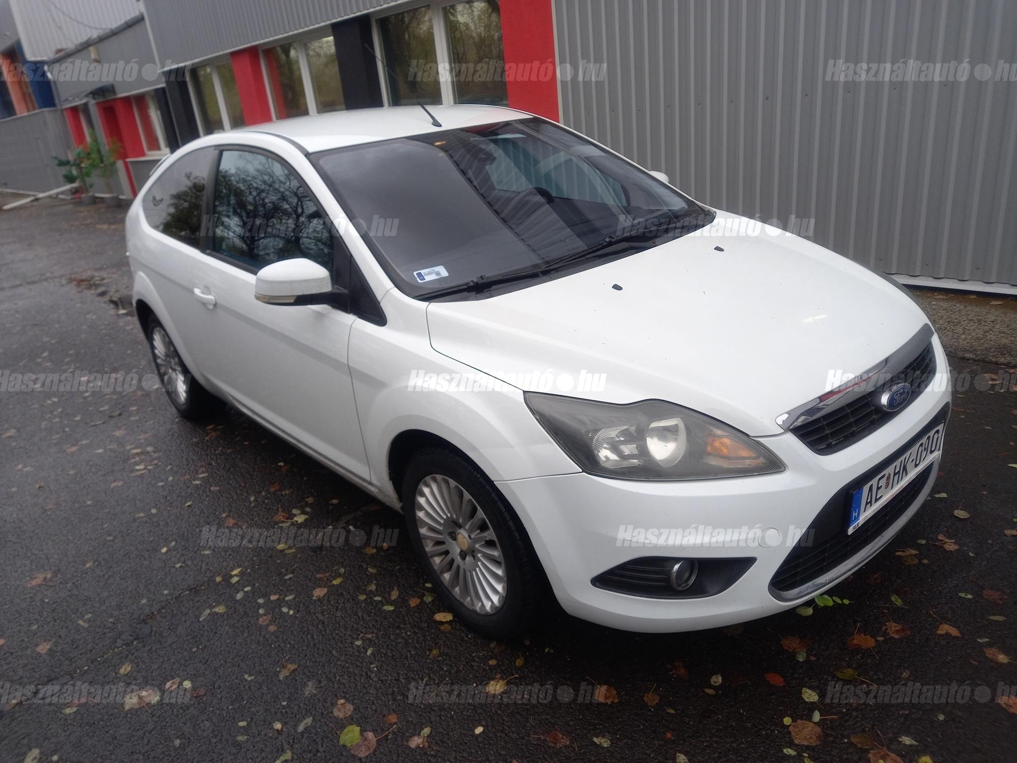 FORD FOCUS 2010/5 - 1