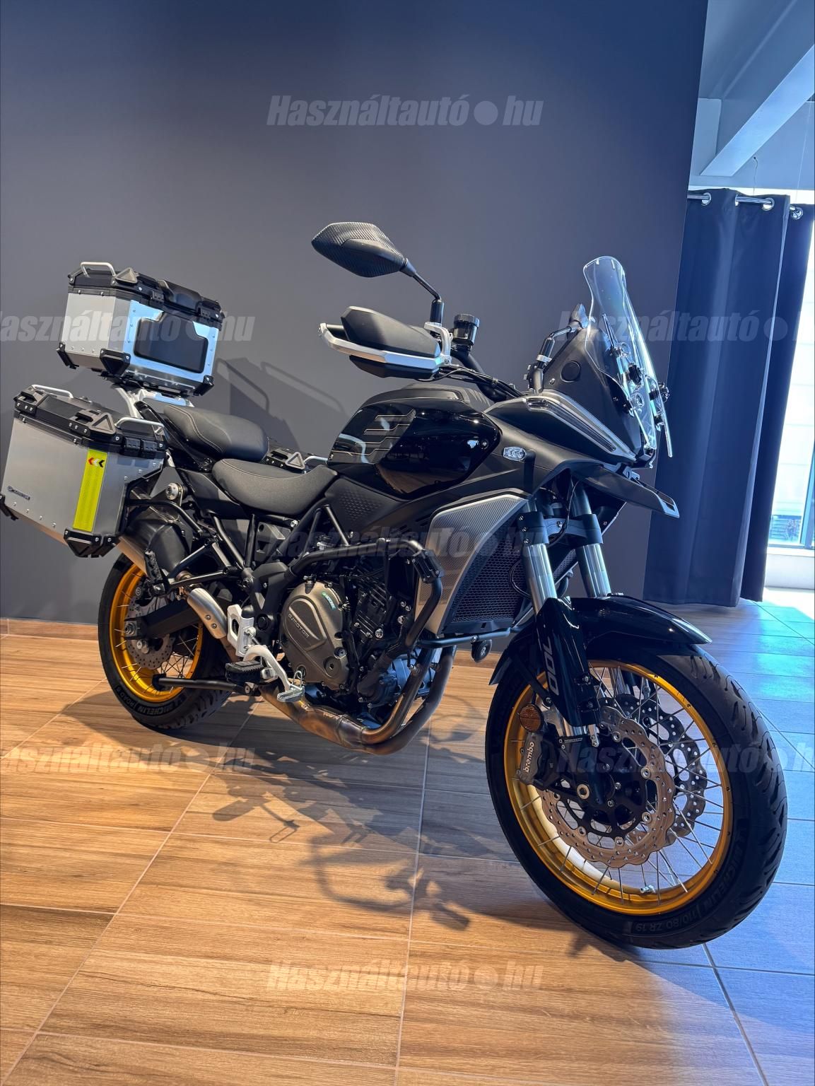 QJMOTOR SRT 700 SX 2026/1 - 1