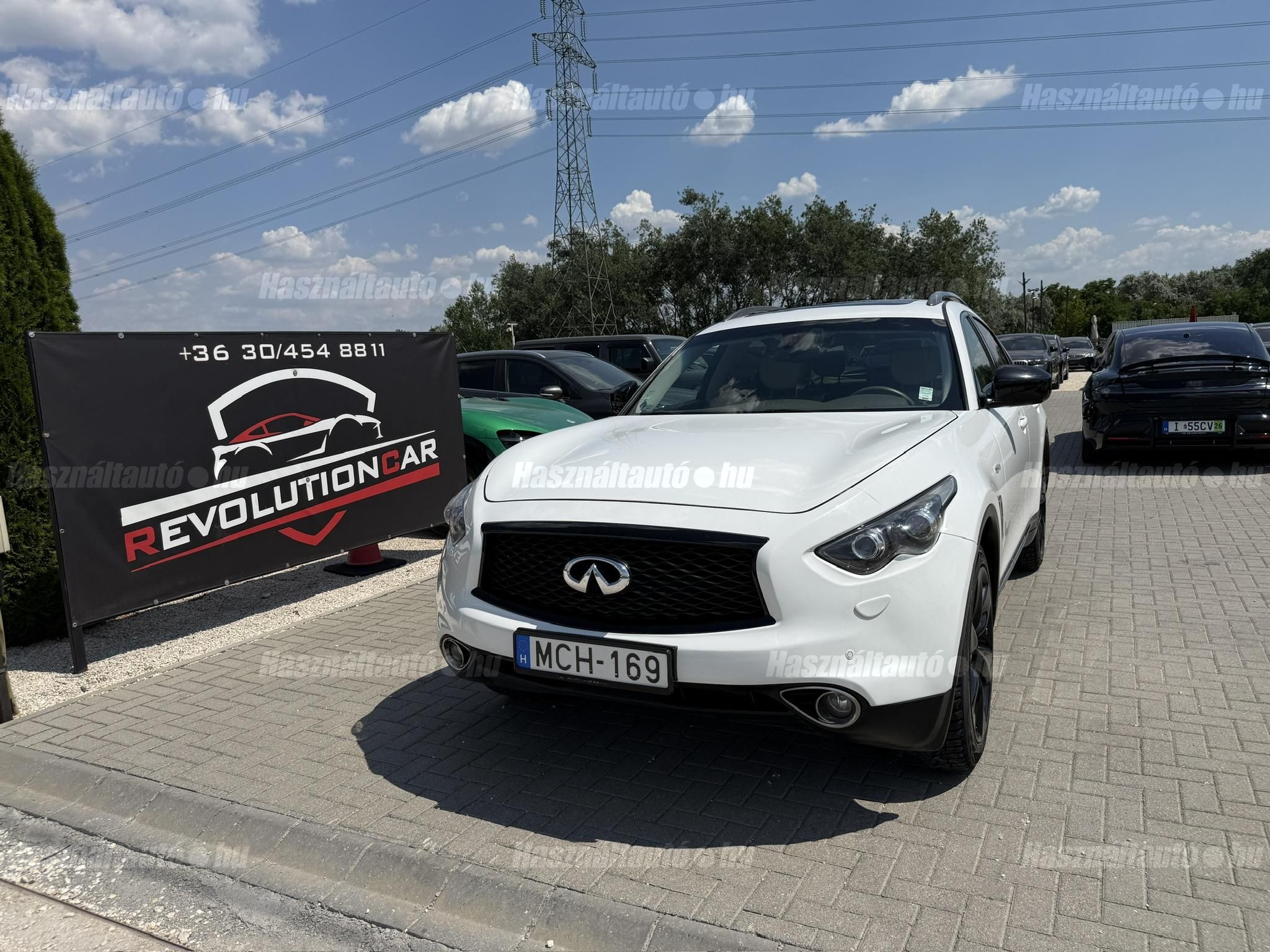 INFINITI FX 2012/4 - 1