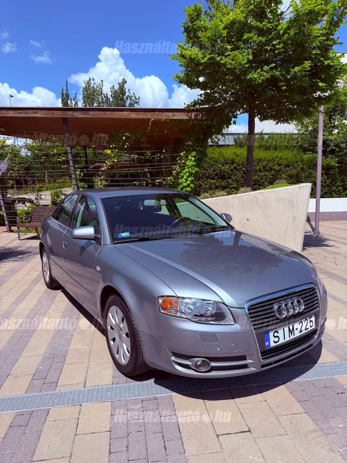 AUDI A4 2006/7 - 1