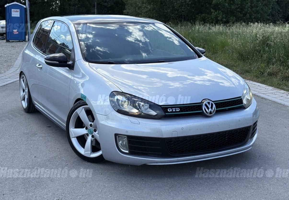 VOLKSWAGEN GOLF VI 2010 - 1
