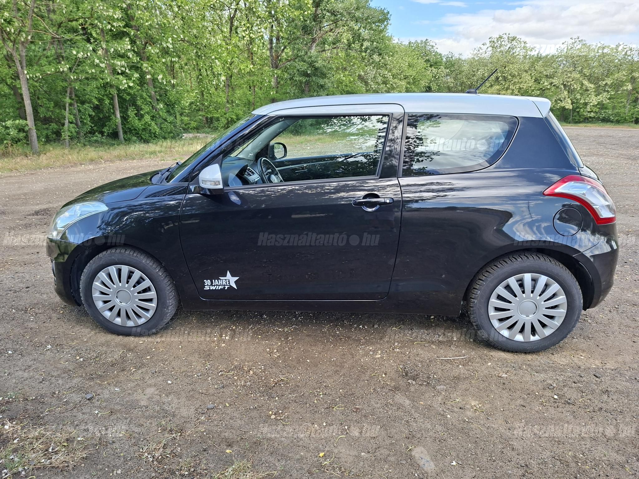 SUZUKI SWIFT 2014/1 - 1