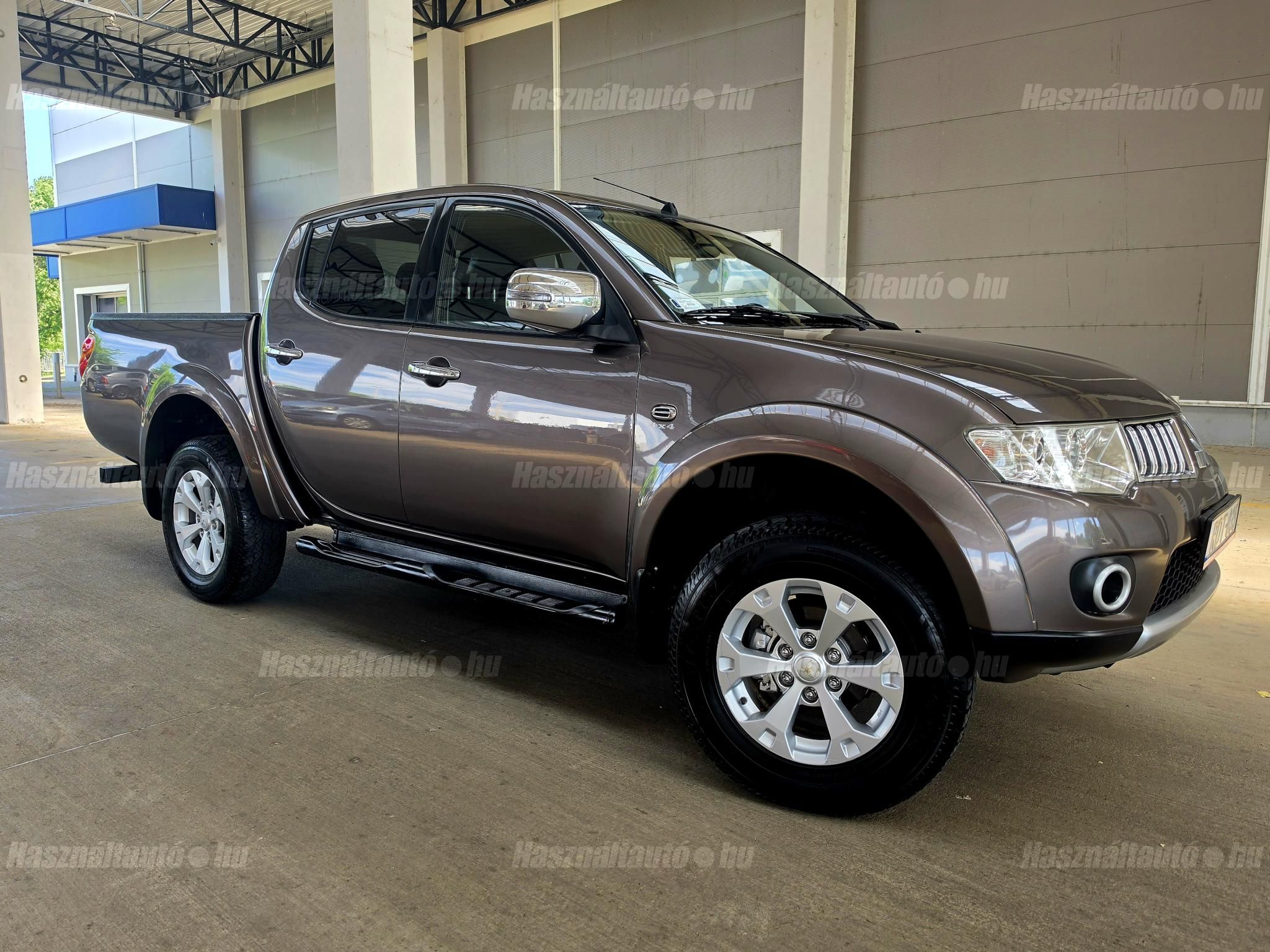 MITSUBISHI L 200 2013/12 - 1