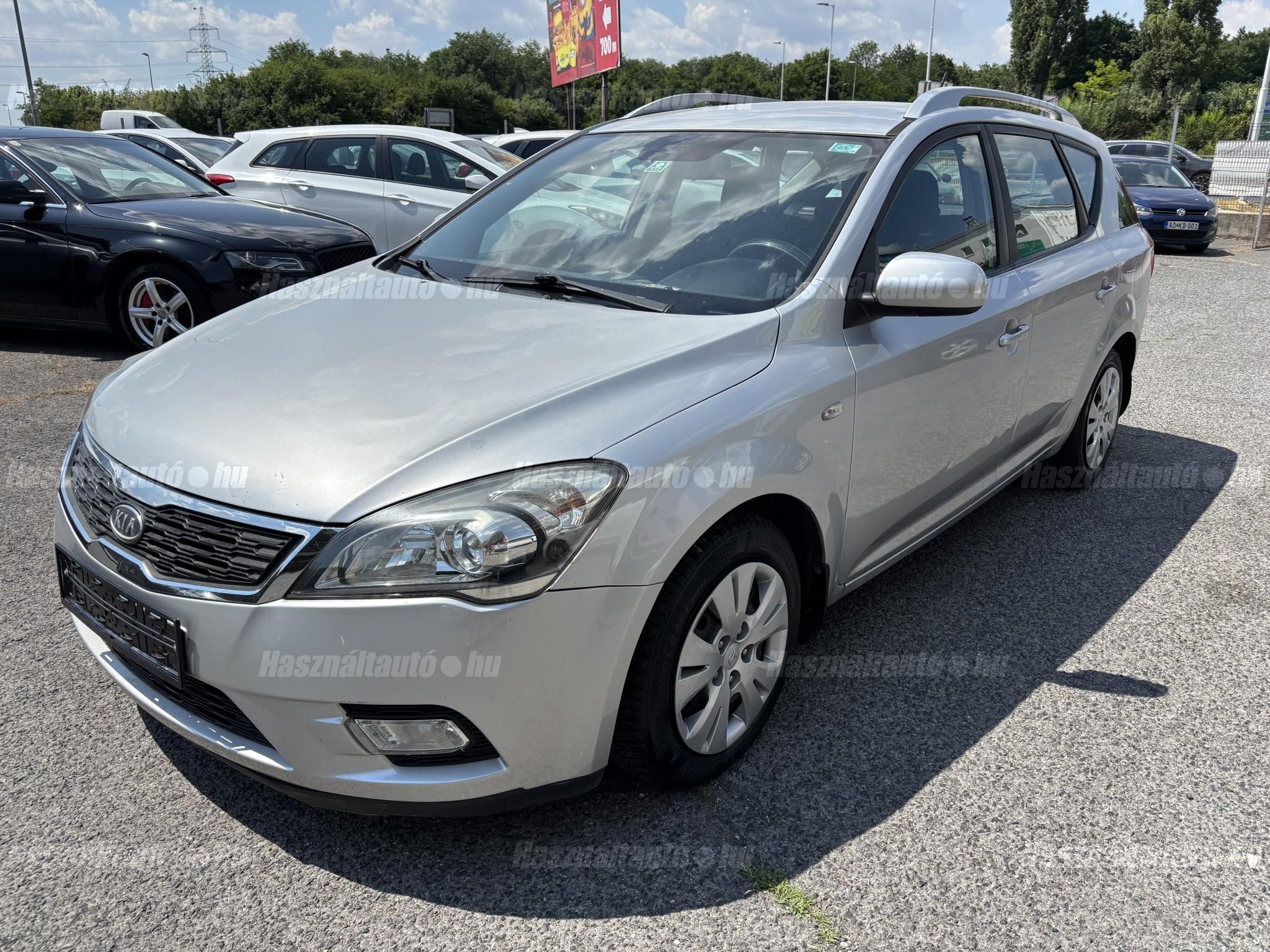 KIA CEE'D 2010/10 - 1