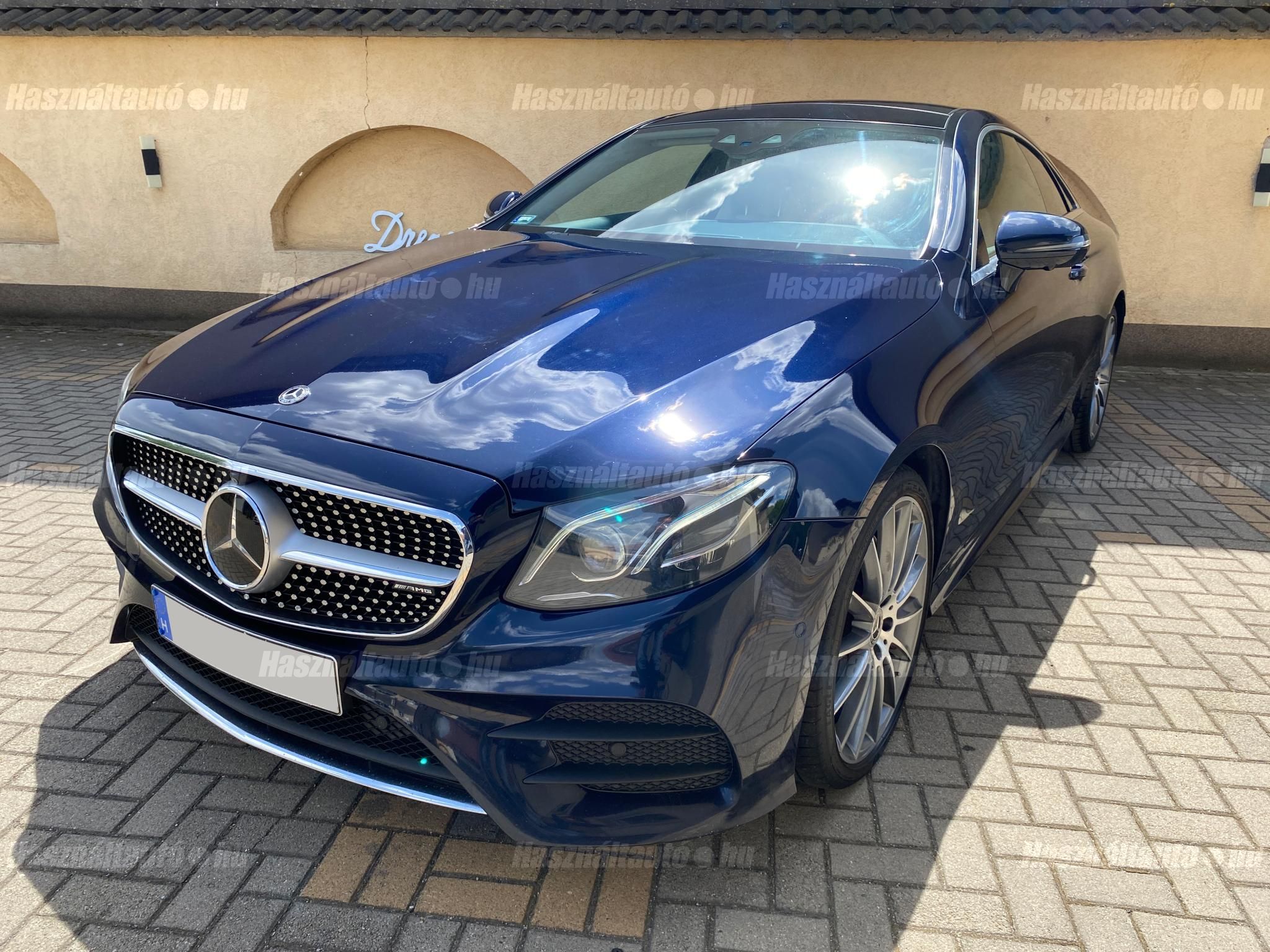 MERCEDES-BENZ E 220 2017/8 - 1