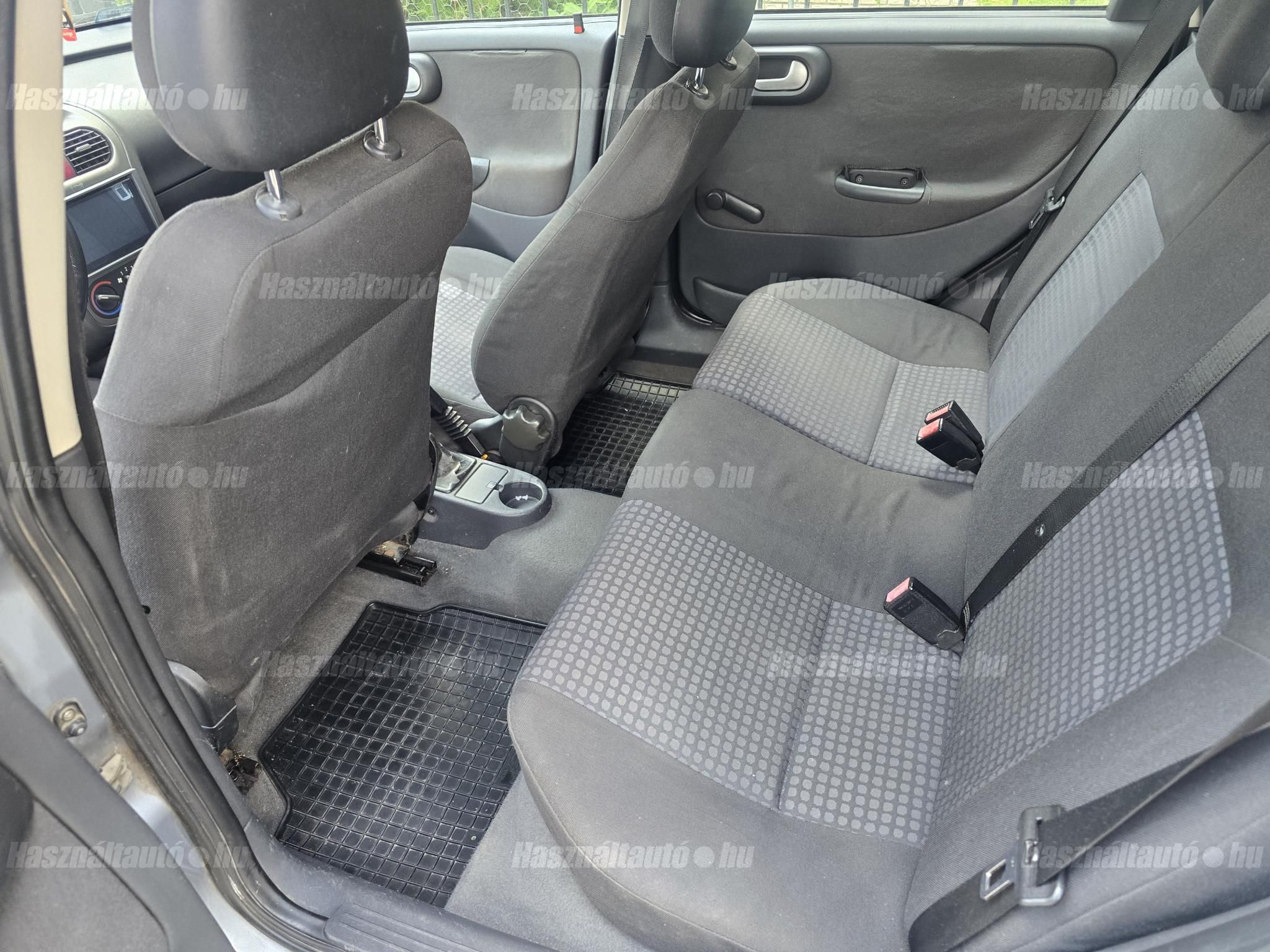 OPEL CORSA C 2005 - 1