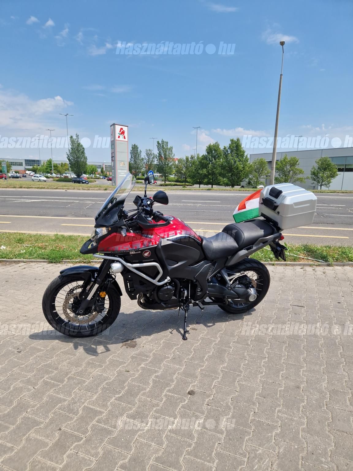 HONDA VFR 1200 X 2018/6 - 1