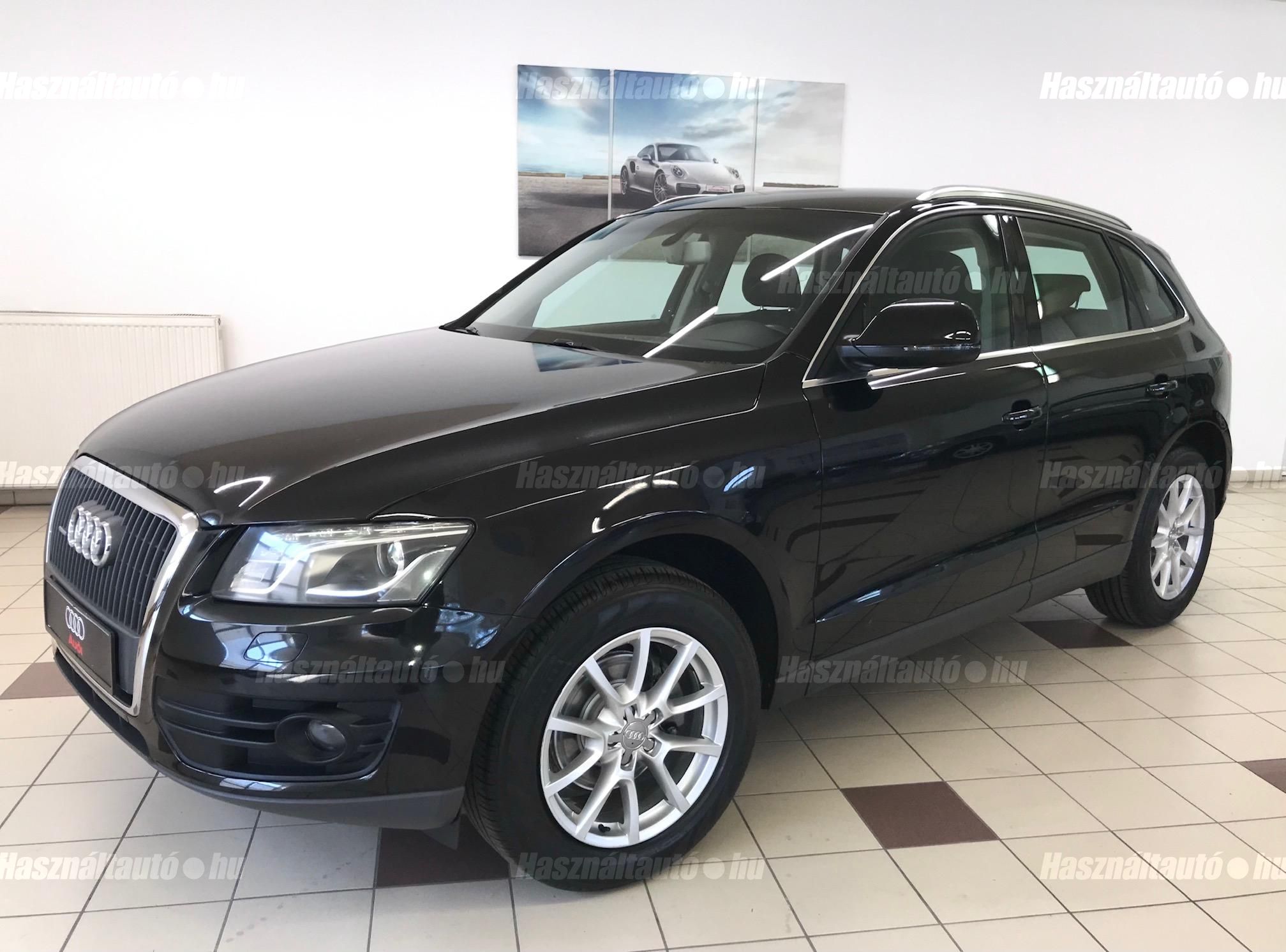 AUDI Q5 2010/7 - 1