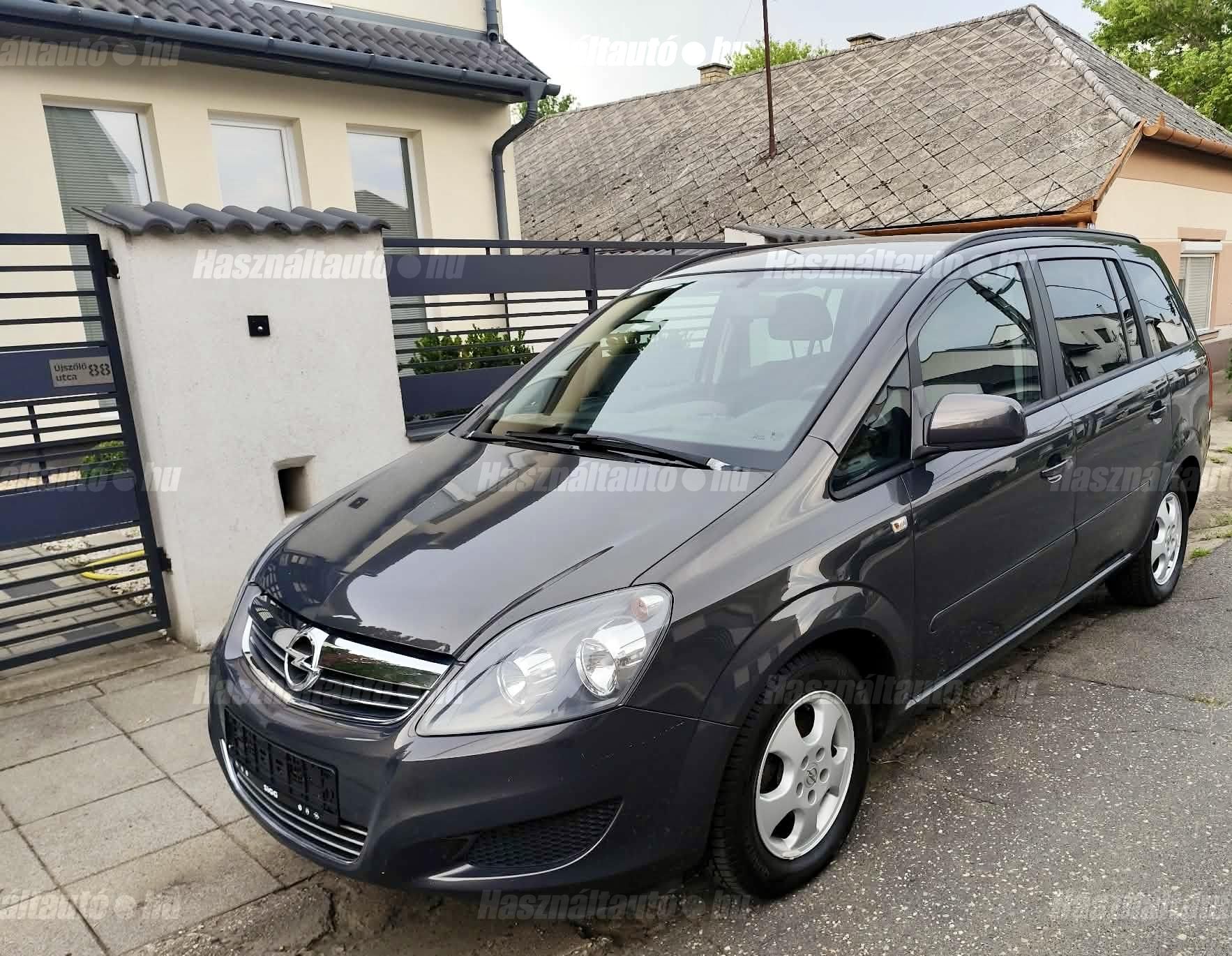 OPEL ZAFIRA 2013/2 - 1