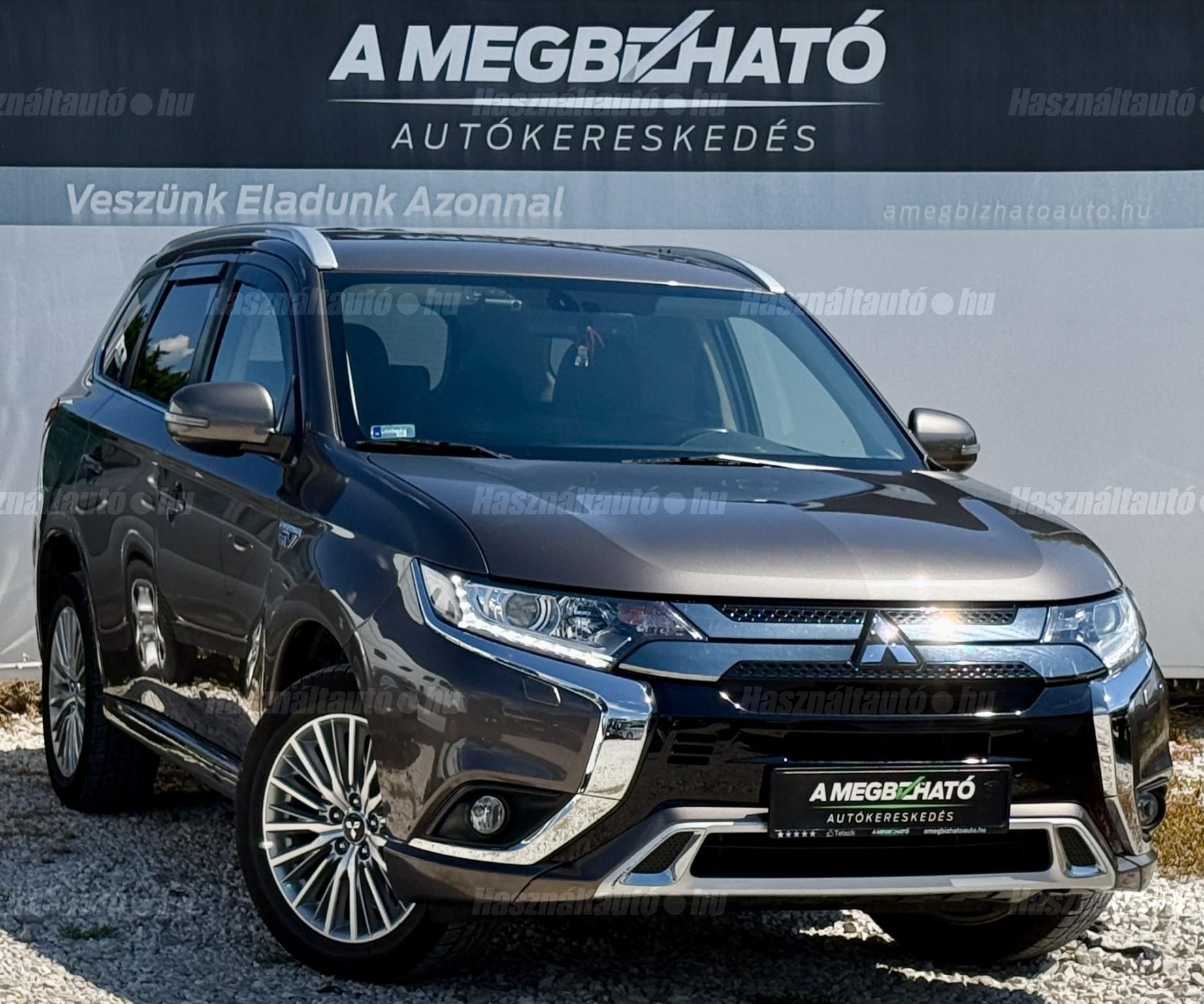 MITSUBISHI OUTLANDER 2019/9 - 1