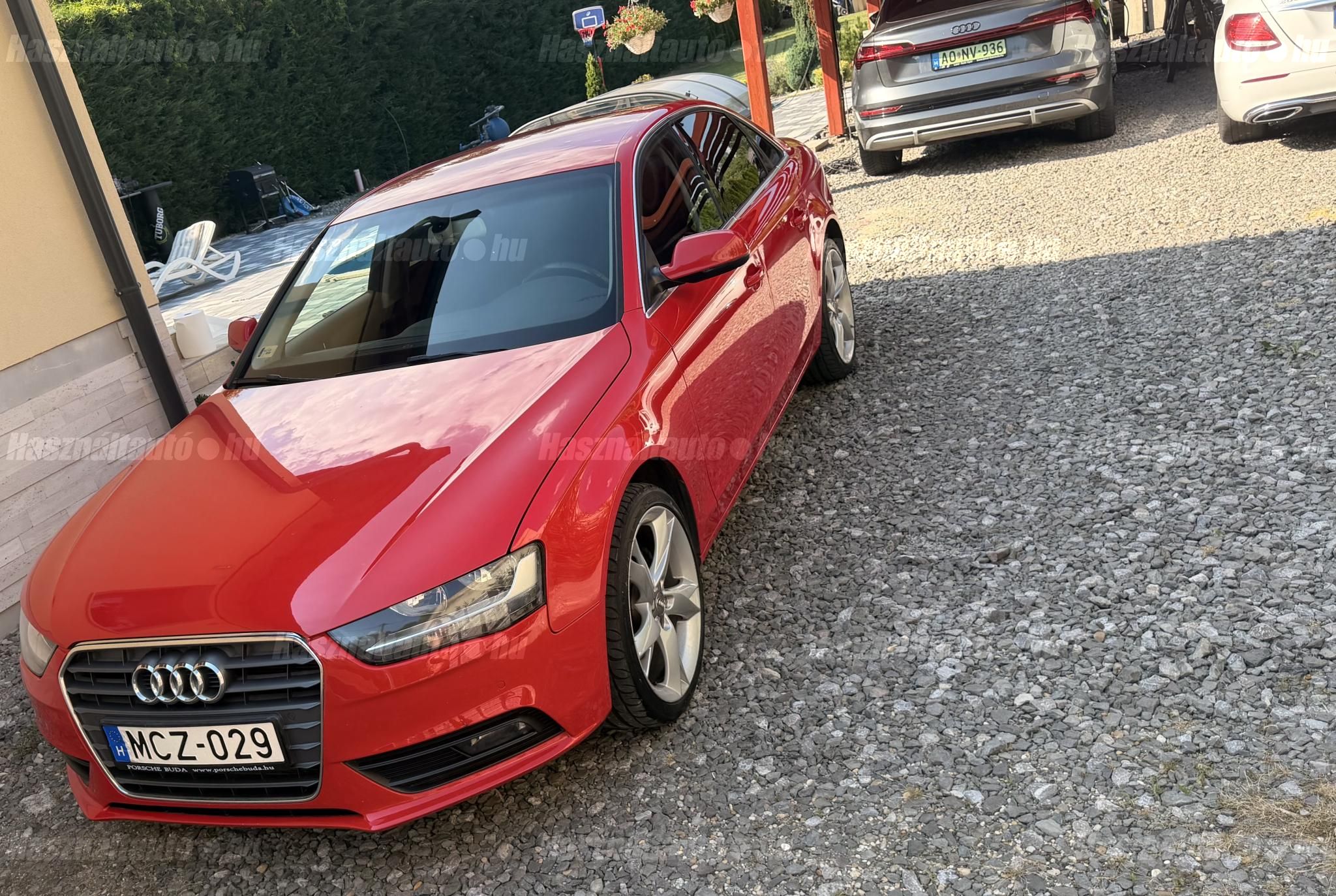 AUDI A4 2012/6 - 1