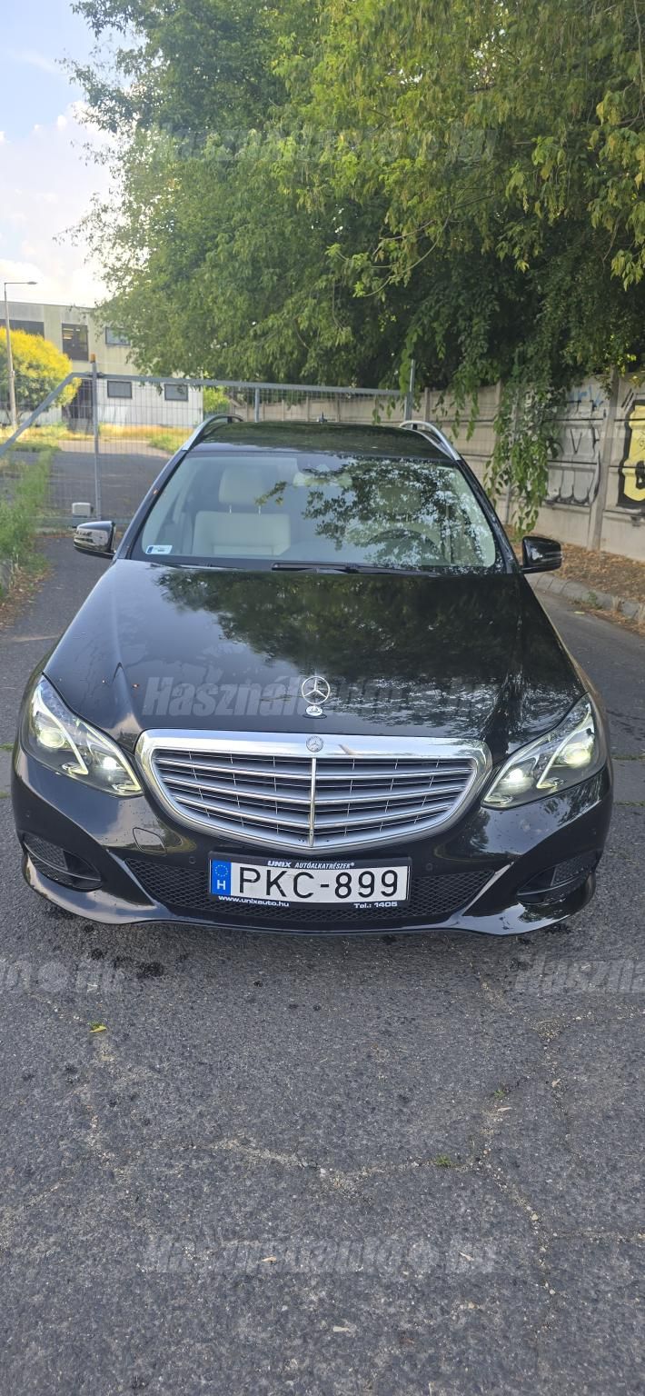 MERCEDES-BENZ E 220 2013/10 - 1