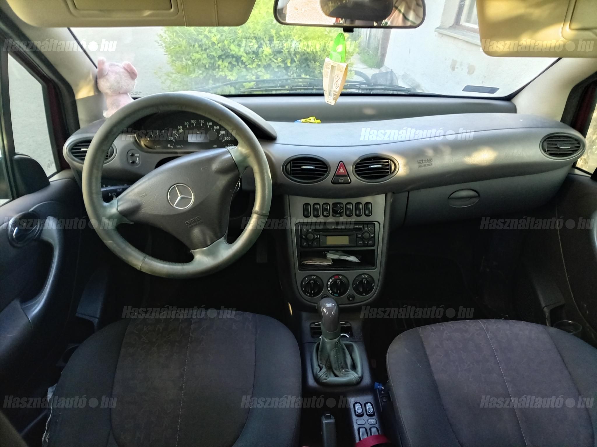 MERCEDES-BENZ A 170 2002/11 - 1