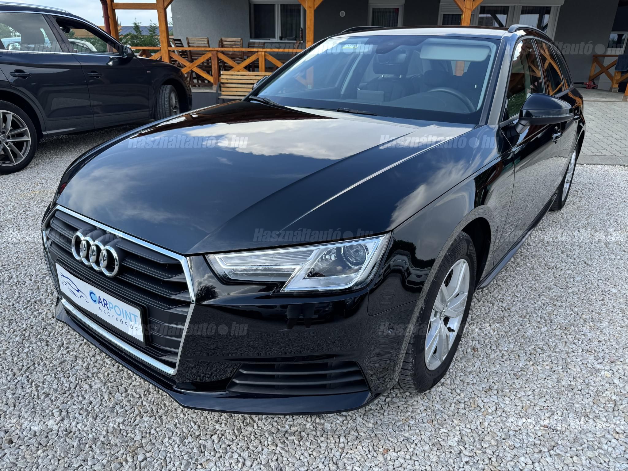 AUDI A4 2019/4 - 1