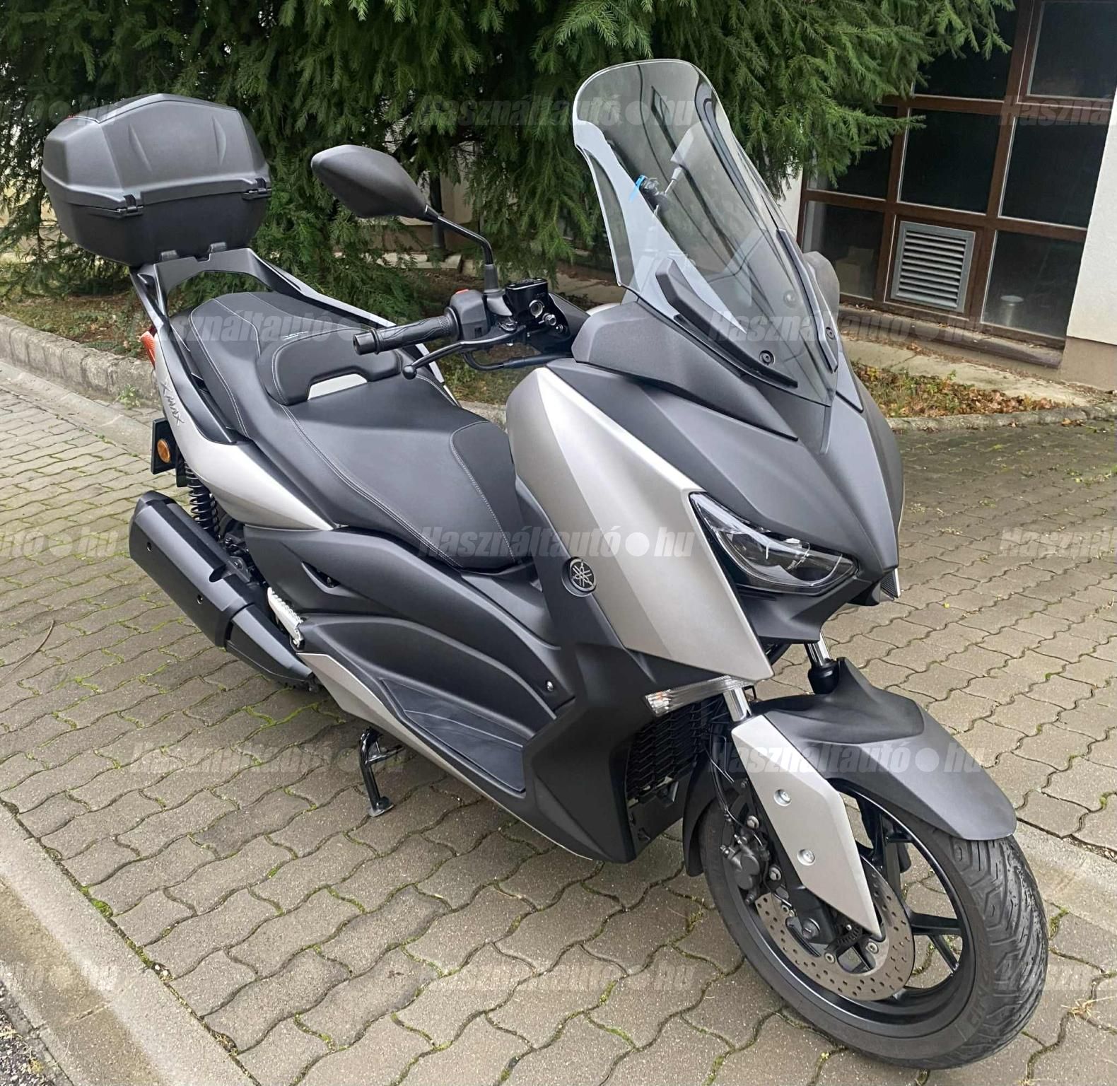 YAMAHA X-MAX 300 2020/9 - 1
