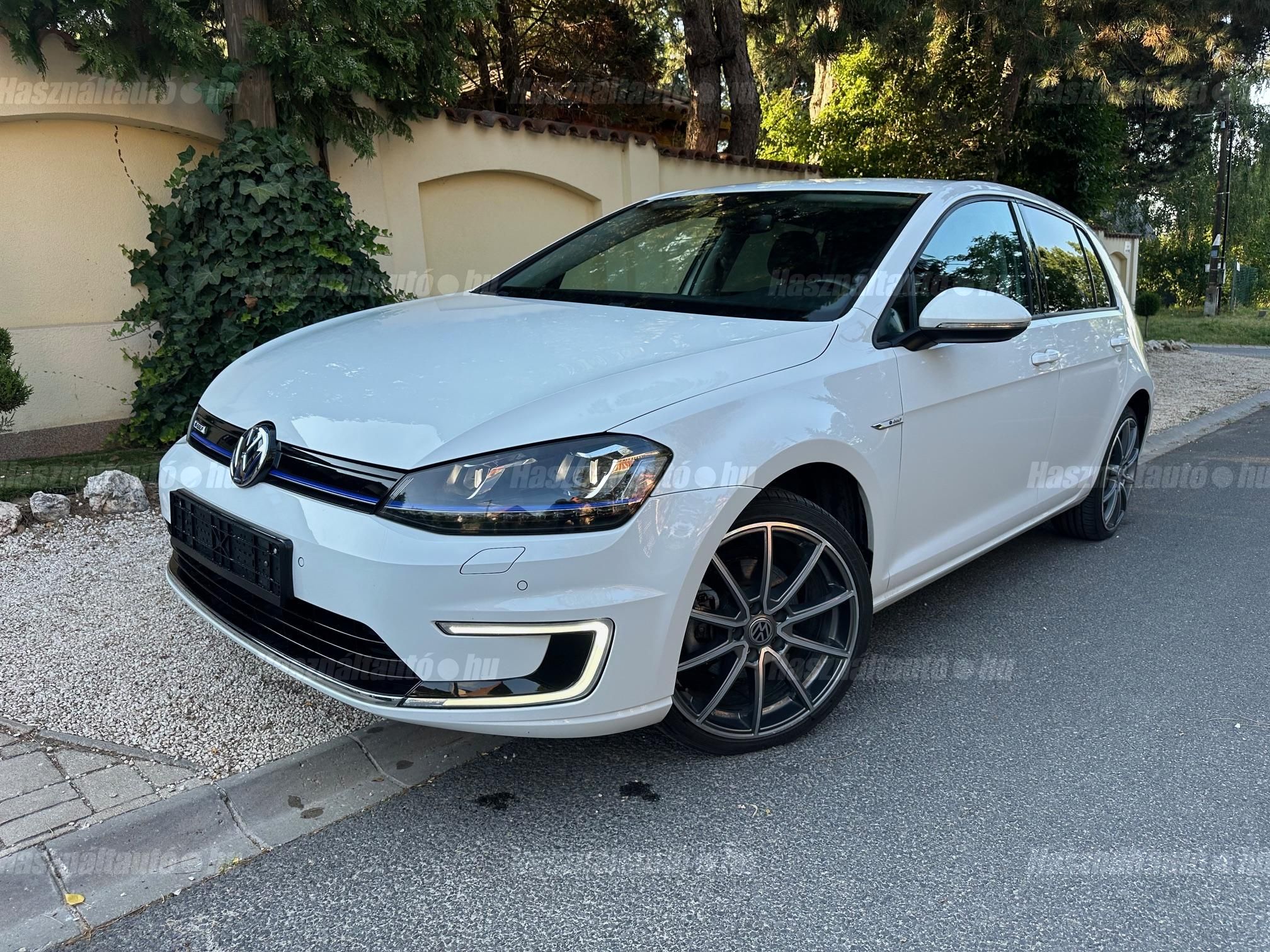 VOLKSWAGEN GOLF 2017/3 - 1