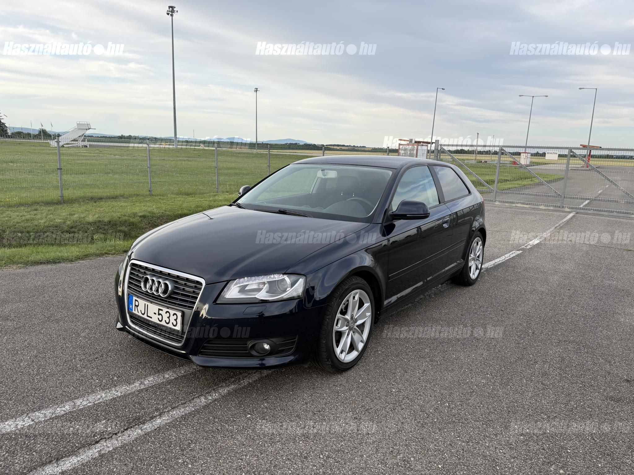 AUDI A3 2010/6 - 1