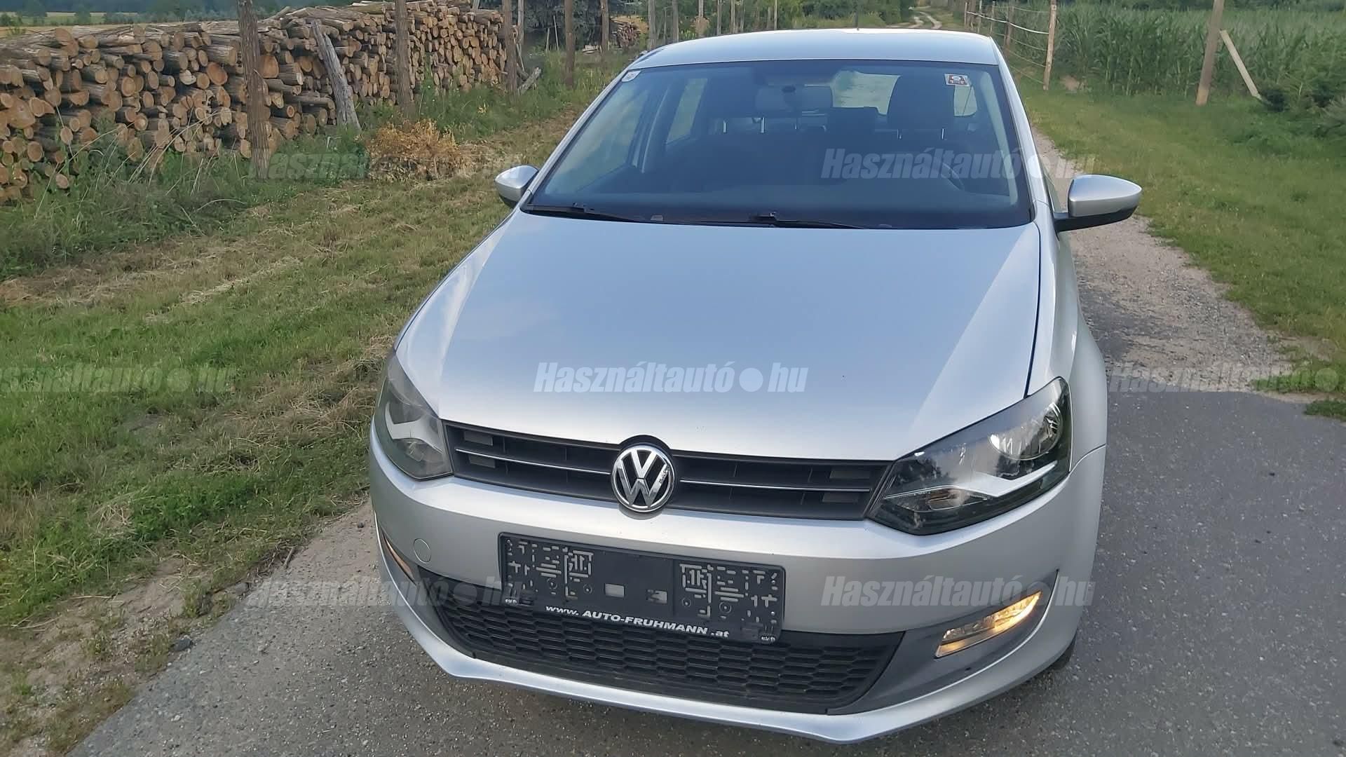 VOLKSWAGEN POLO 2009 - 1