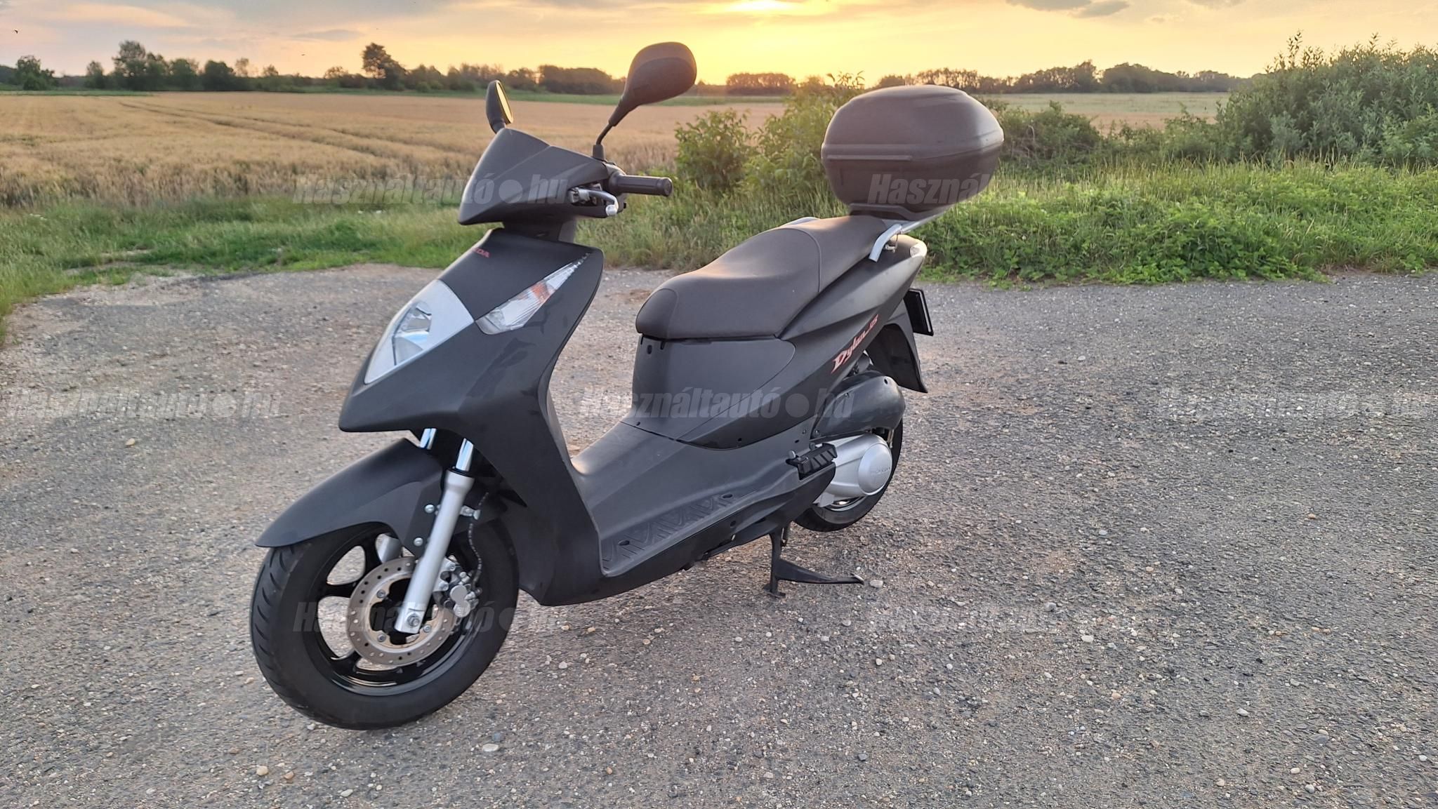 HONDA DYLAN 125 2005/8 - 1