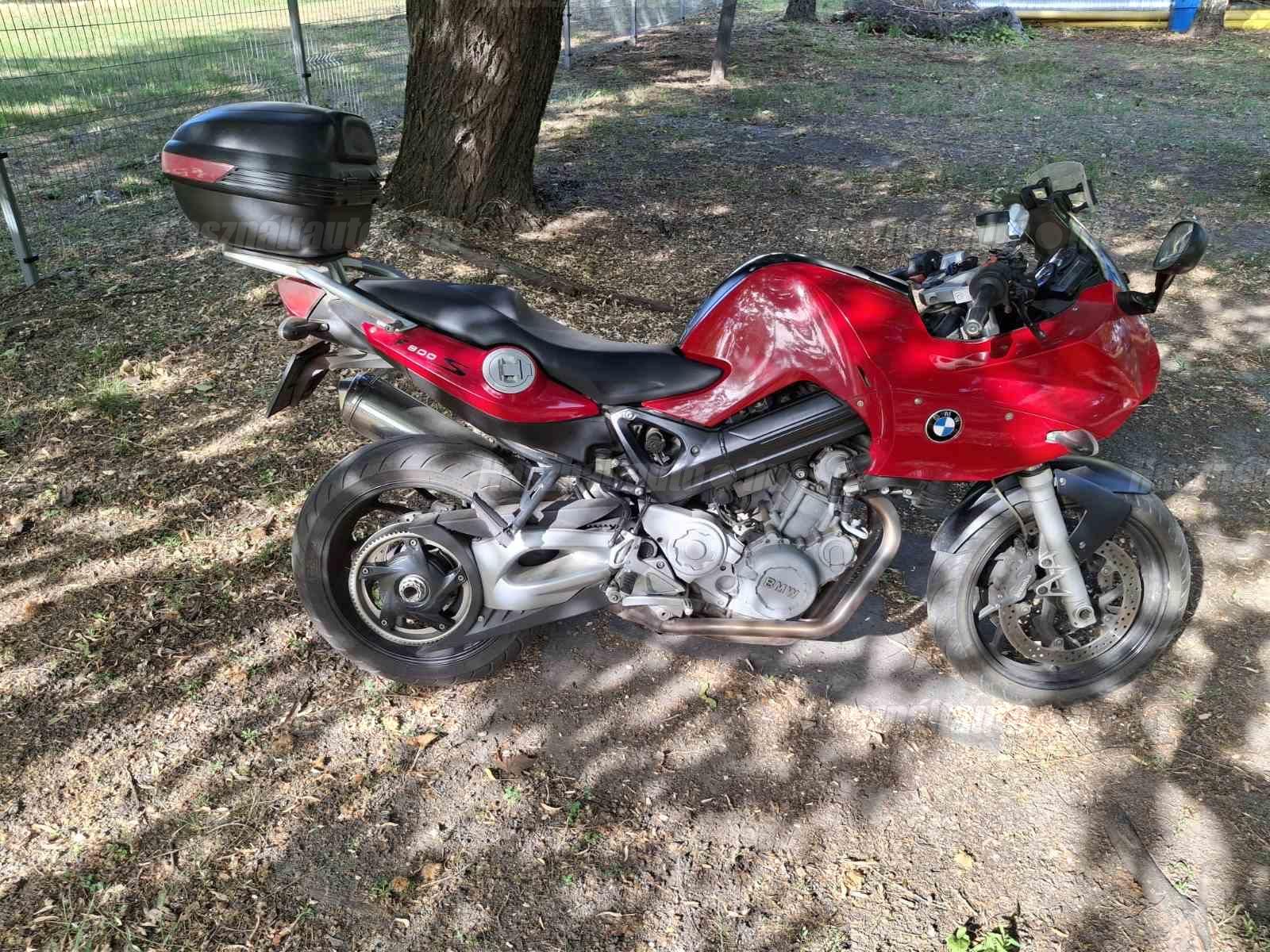 BMW F 800 ST 2006/6 - 1