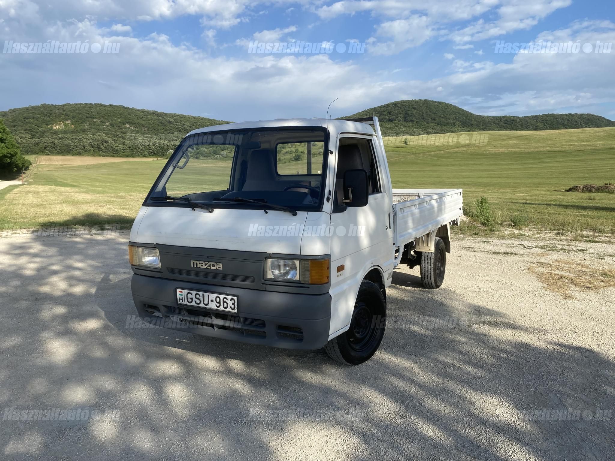 MAZDA E 2200 1999/2 - 1