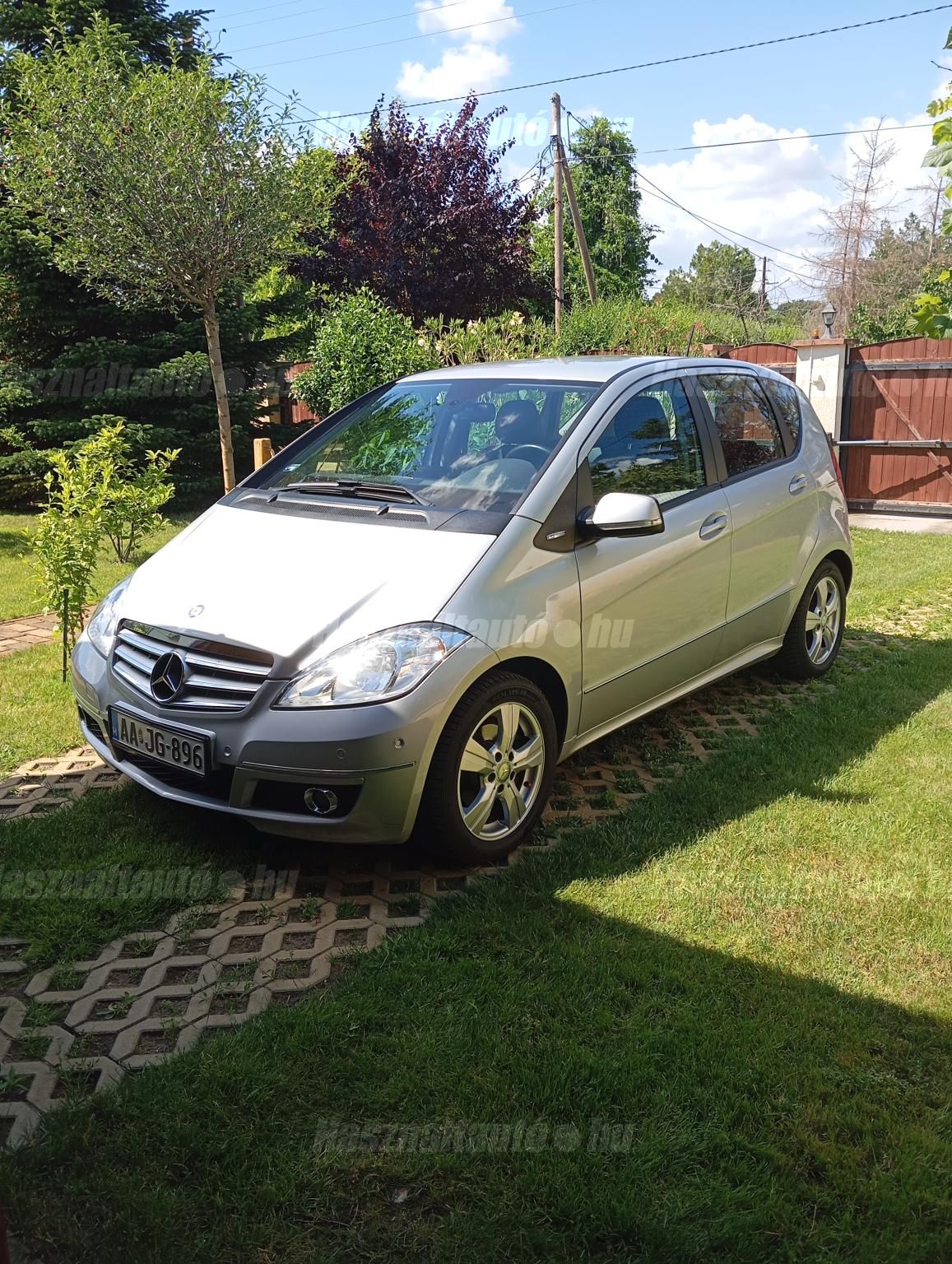 MERCEDES-BENZ A 160 2010/10 - 1