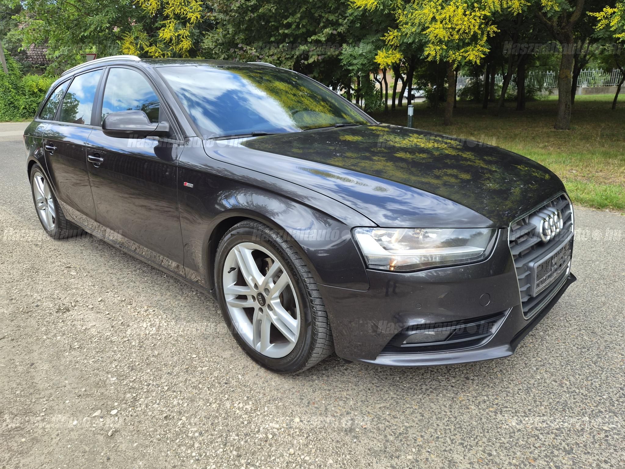AUDI A4 2013 - 1