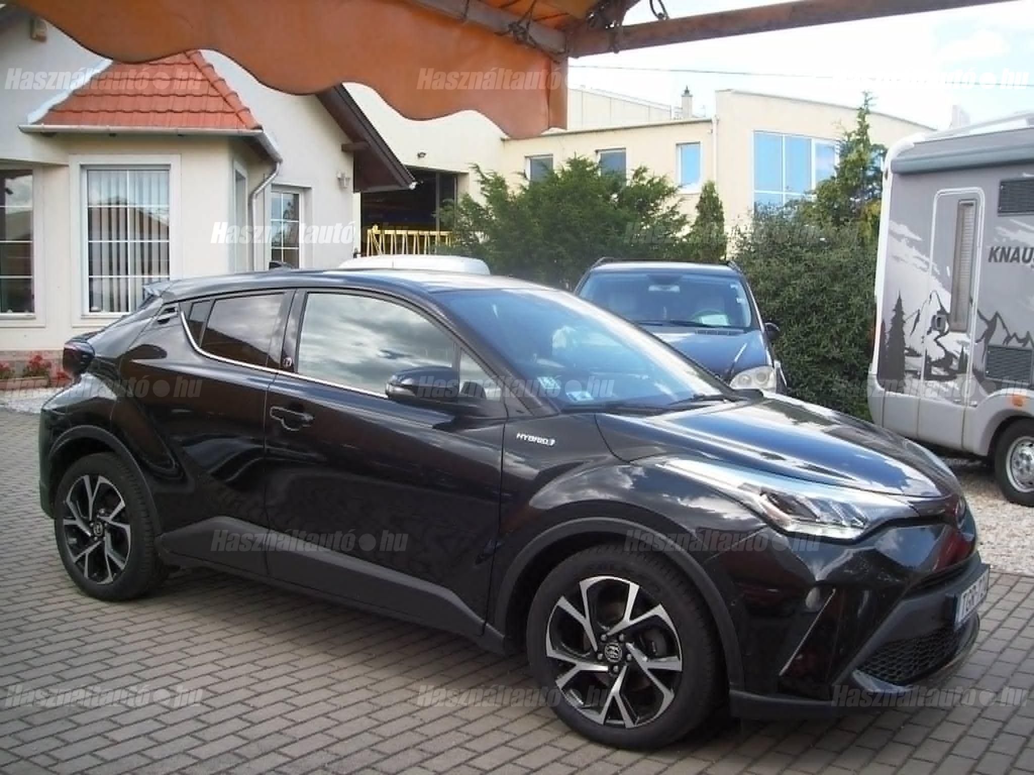 TOYOTA C-HR 2020/11 - 1