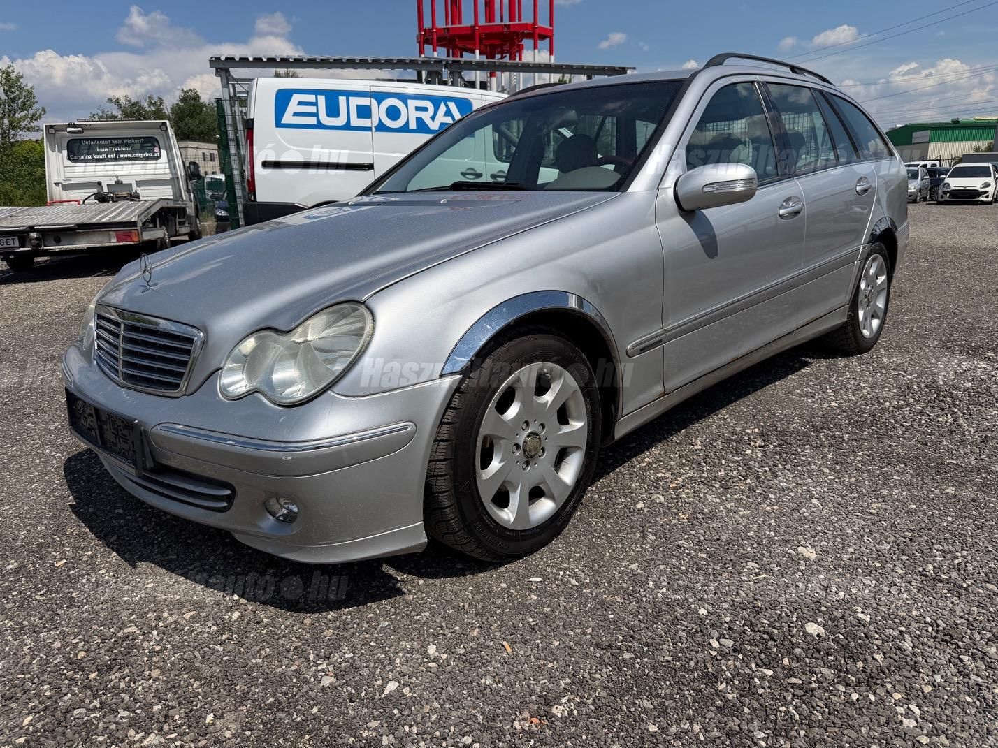 MERCEDES-BENZ C 220 2004/10 - 1
