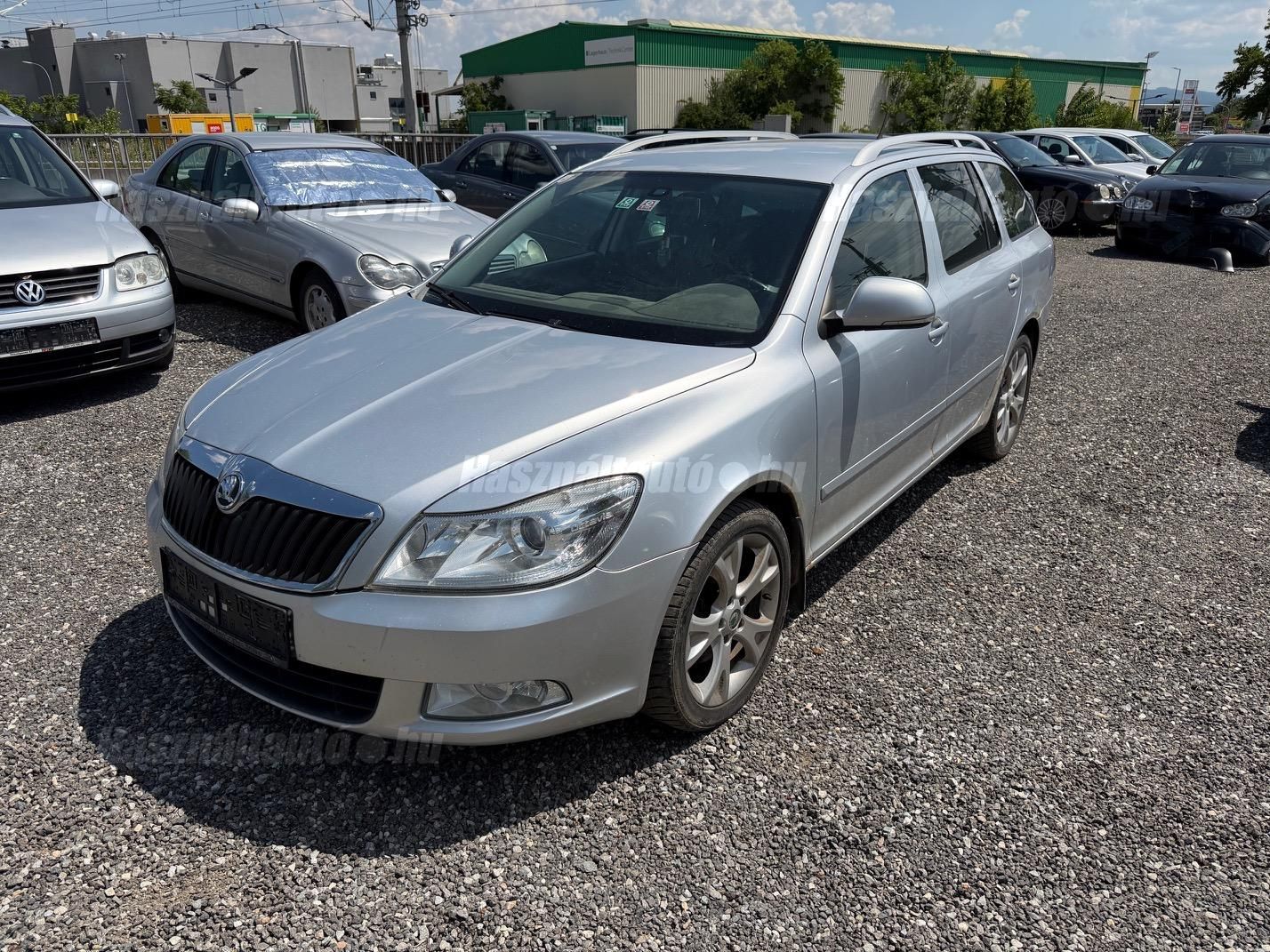 SKODA OCTAVIA 2010/9 - 1