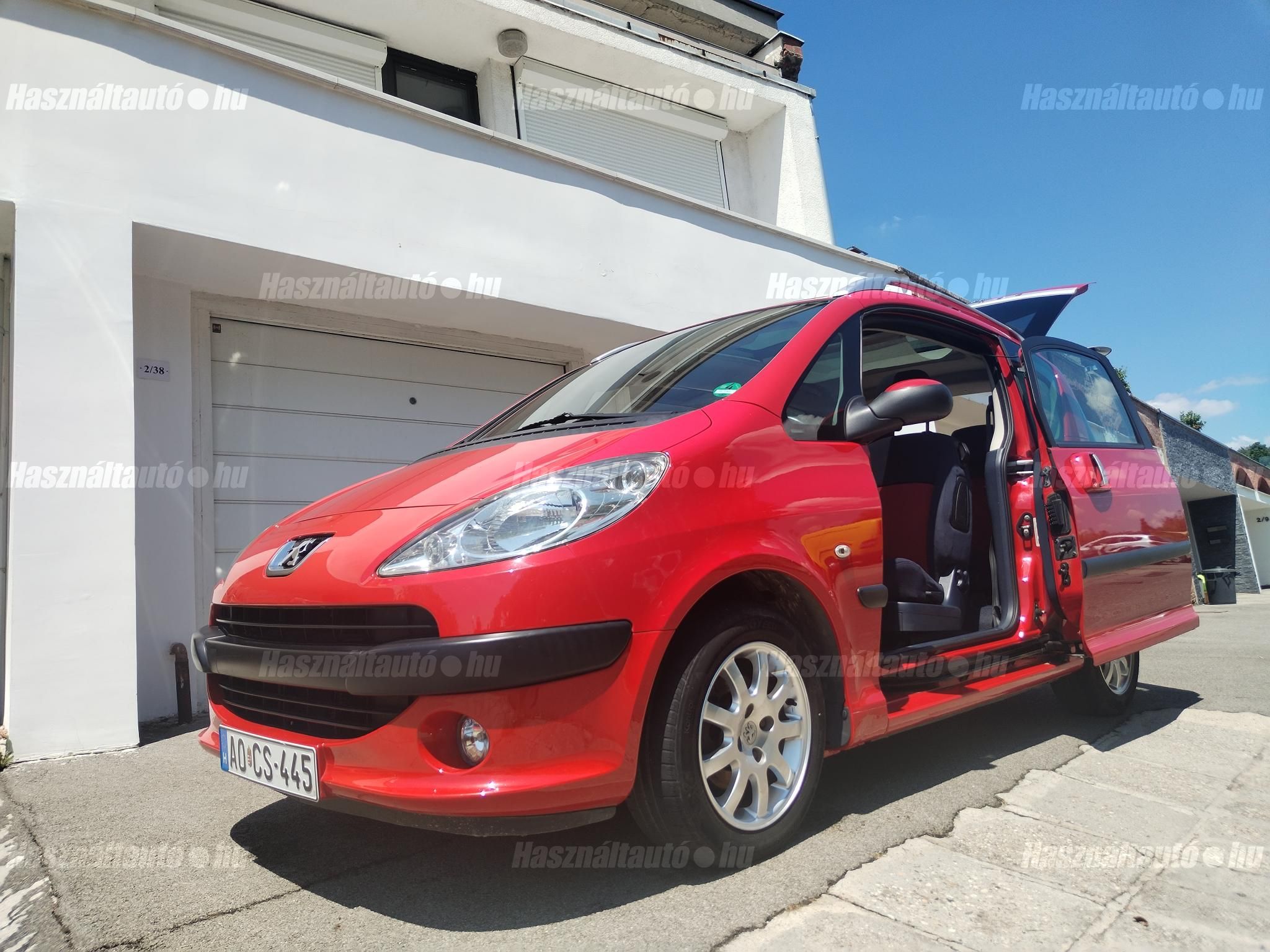 PEUGEOT 1007 2002/5 - 1
