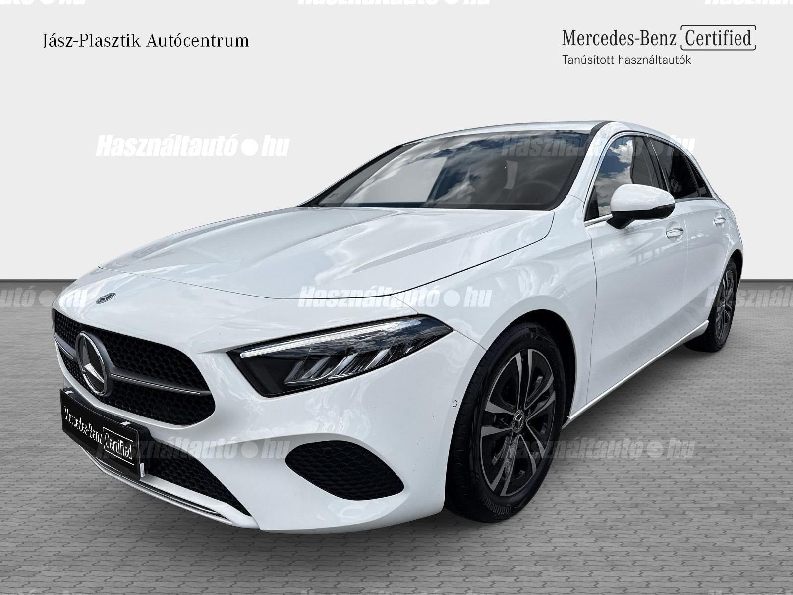 MERCEDES-BENZ A 180 2024/12 - 1