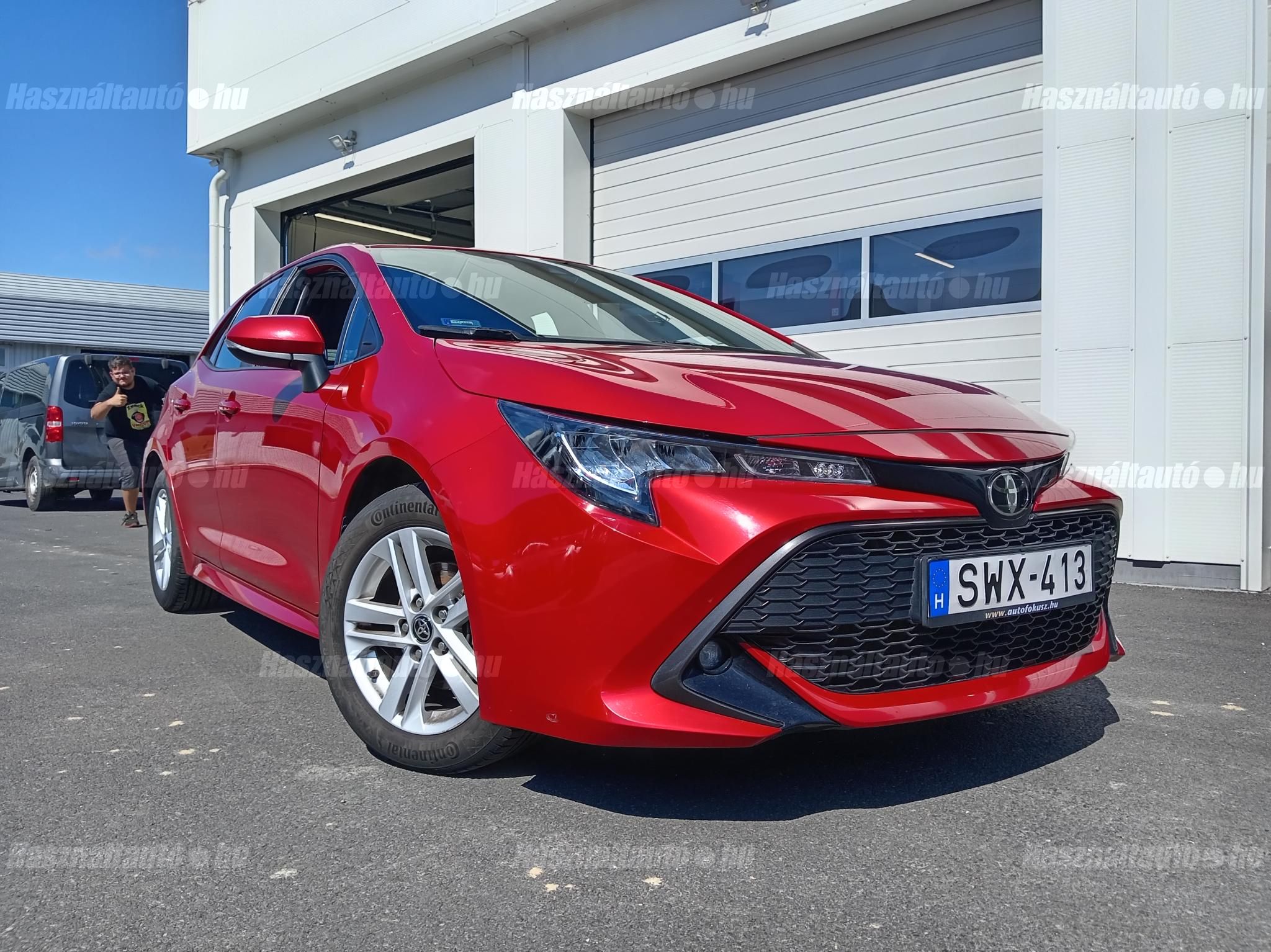 TOYOTA COROLLA 2021/9 - 1