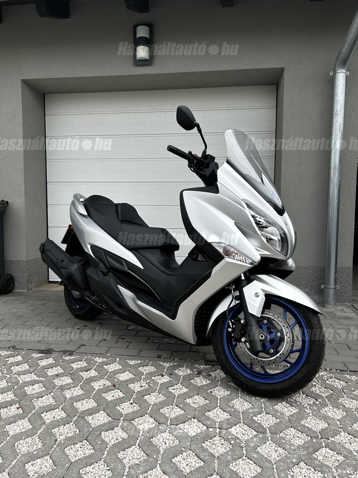 SUZUKI AN 400 BURGMAN 2023 - 1
