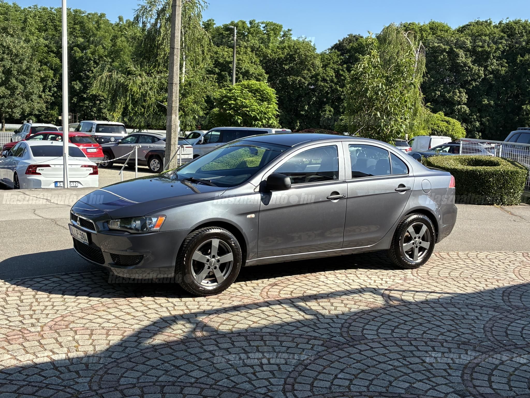 MITSUBISHI LANCER 2009/6 - 1