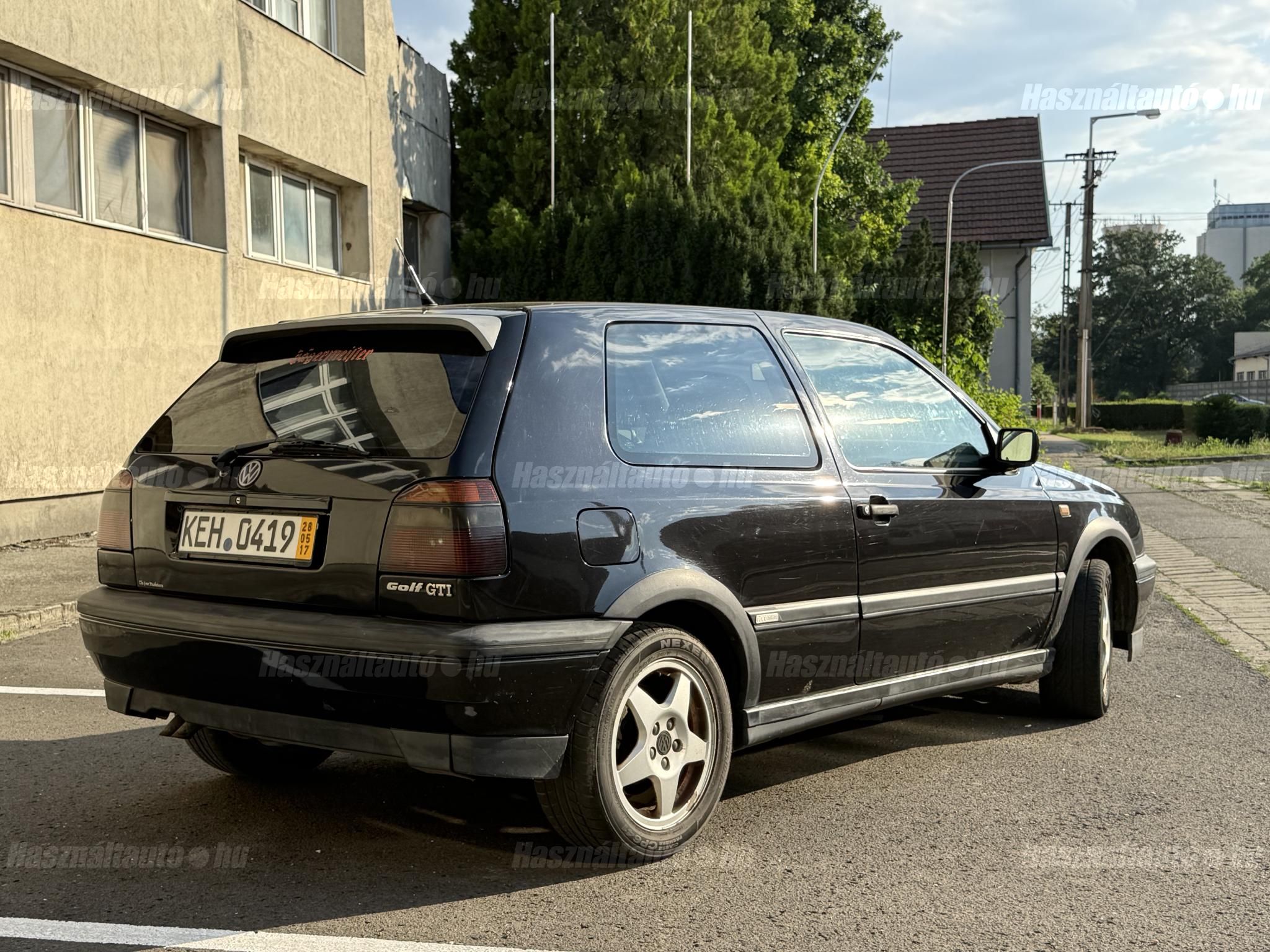 VOLKSWAGEN GOLF 1995/5 - 1