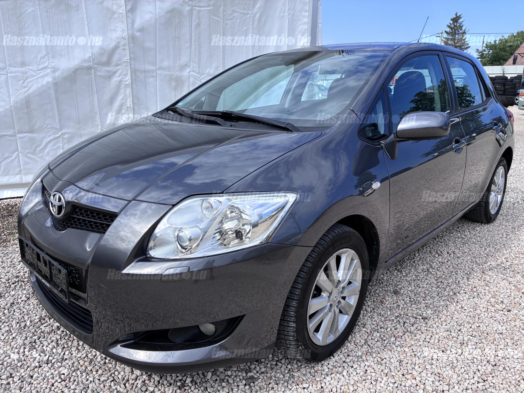 TOYOTA AURIS 2008/2 - 1