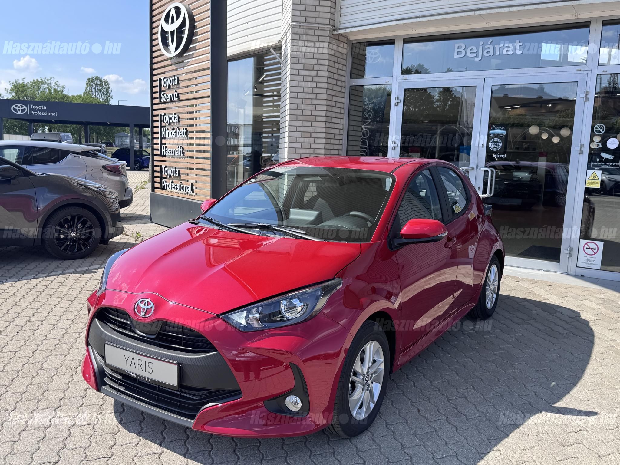 TOYOTA YARIS 2026/6 - 1