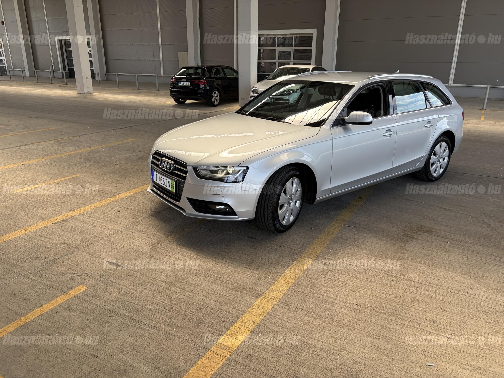 AUDI A4 2014/10 - 1