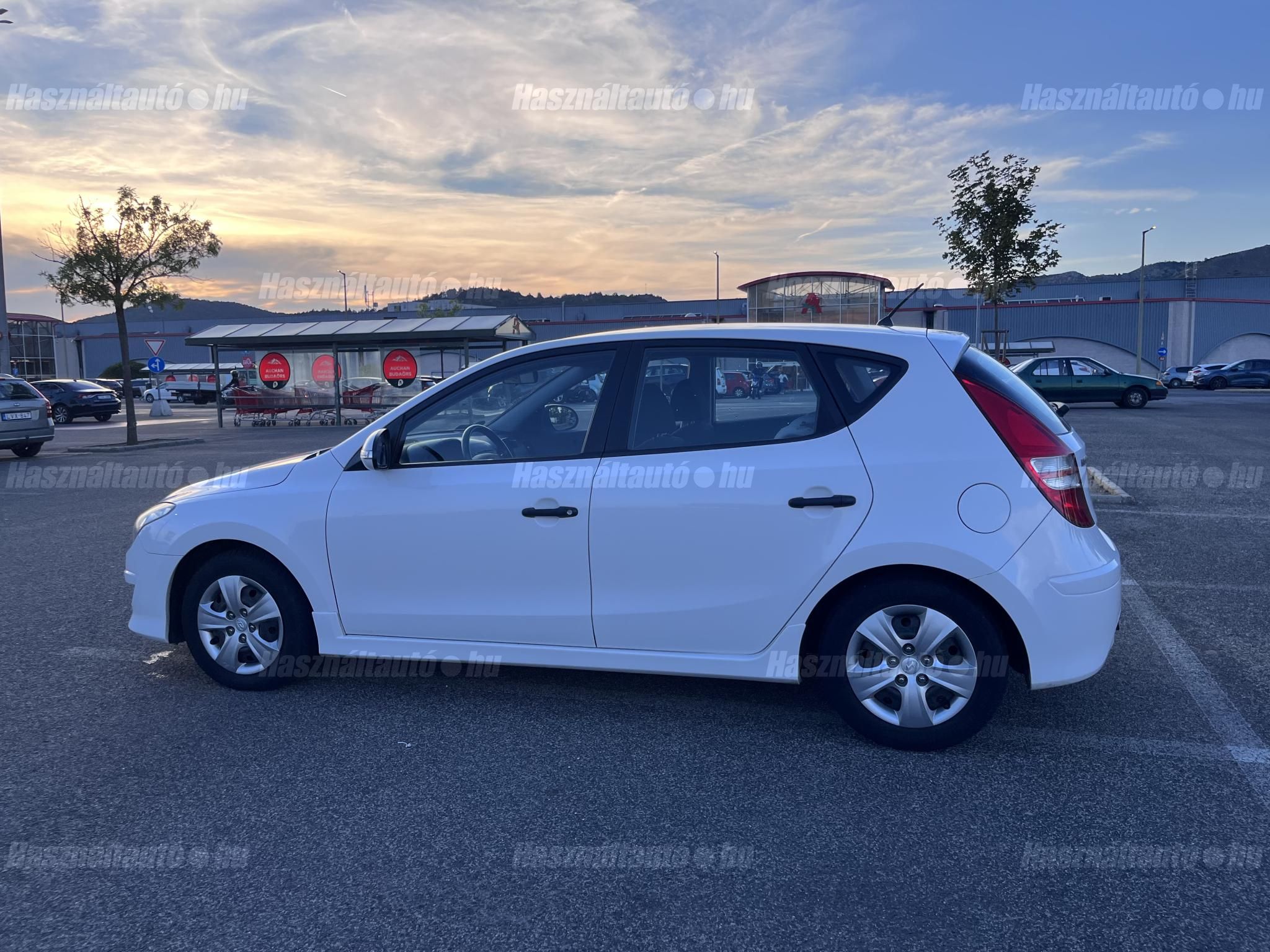 HYUNDAI I30 2012/6 - 1